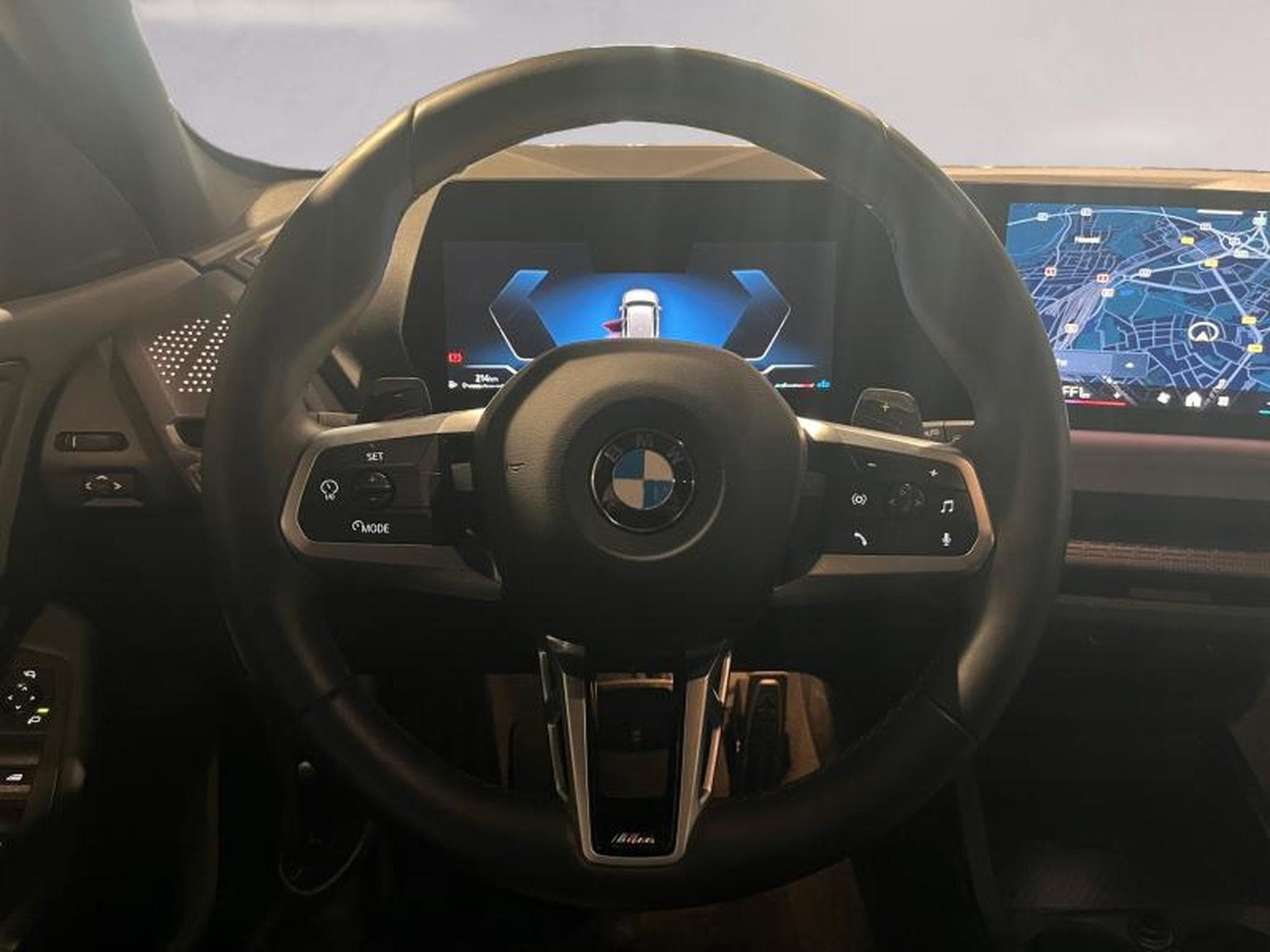 BMW 123 123i xDrive (2025) - Photo 15