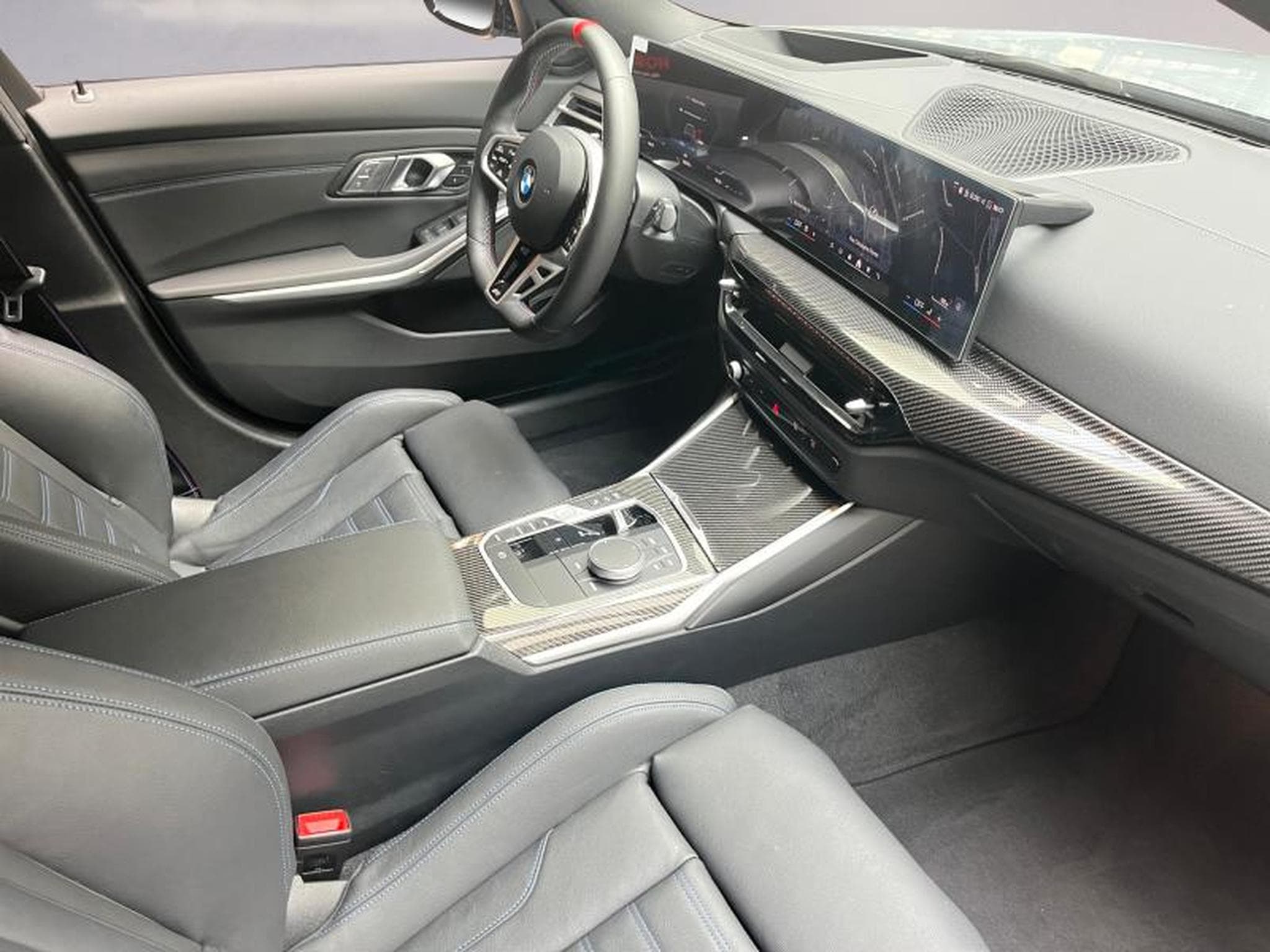 BMW 340 M340d xDrive Touring M Sport (2025) - Photo 11