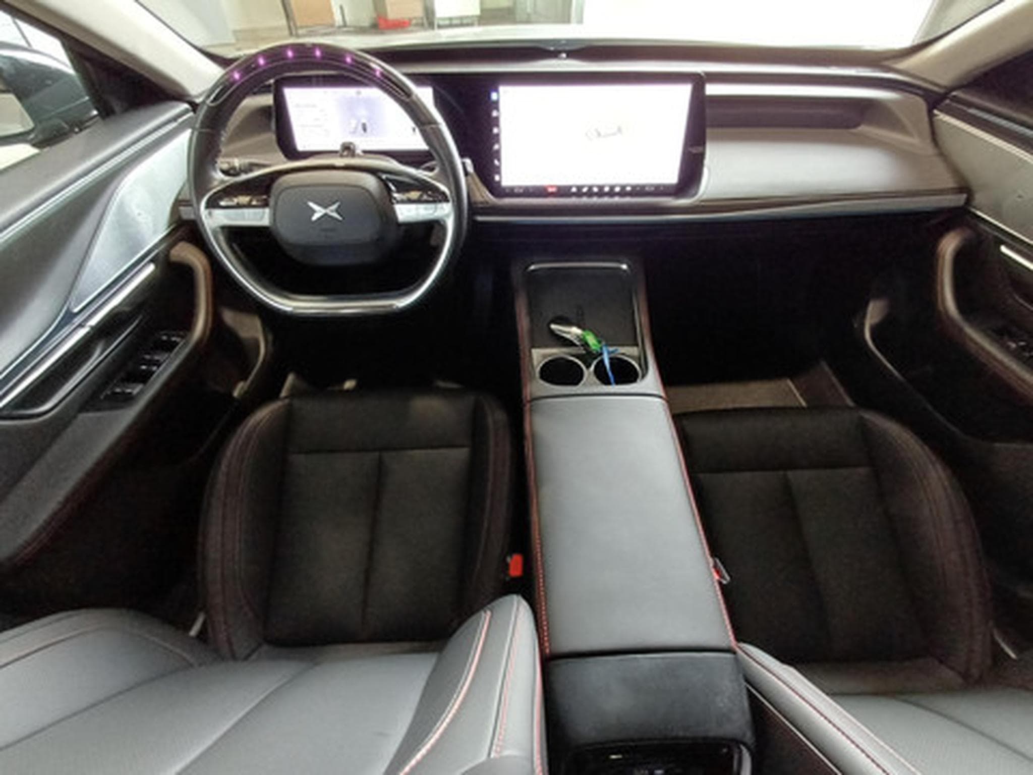 Xpeng P7 BEV 86KWH Long Range RWD (2025) - Photo 7
