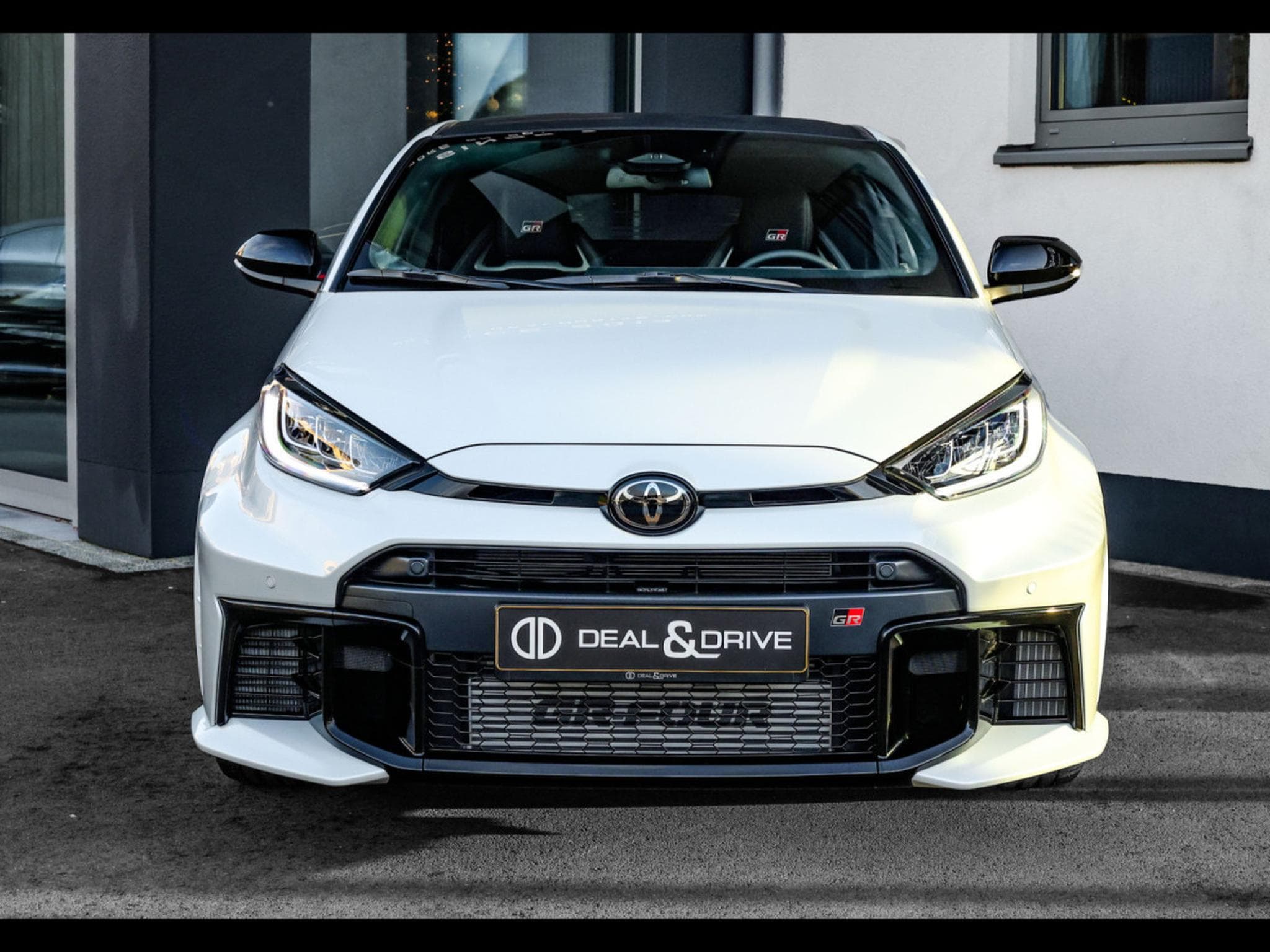 Toyota Yaris GR-FOUR 1.6 TURBO AUTO (2024) - Photo 5