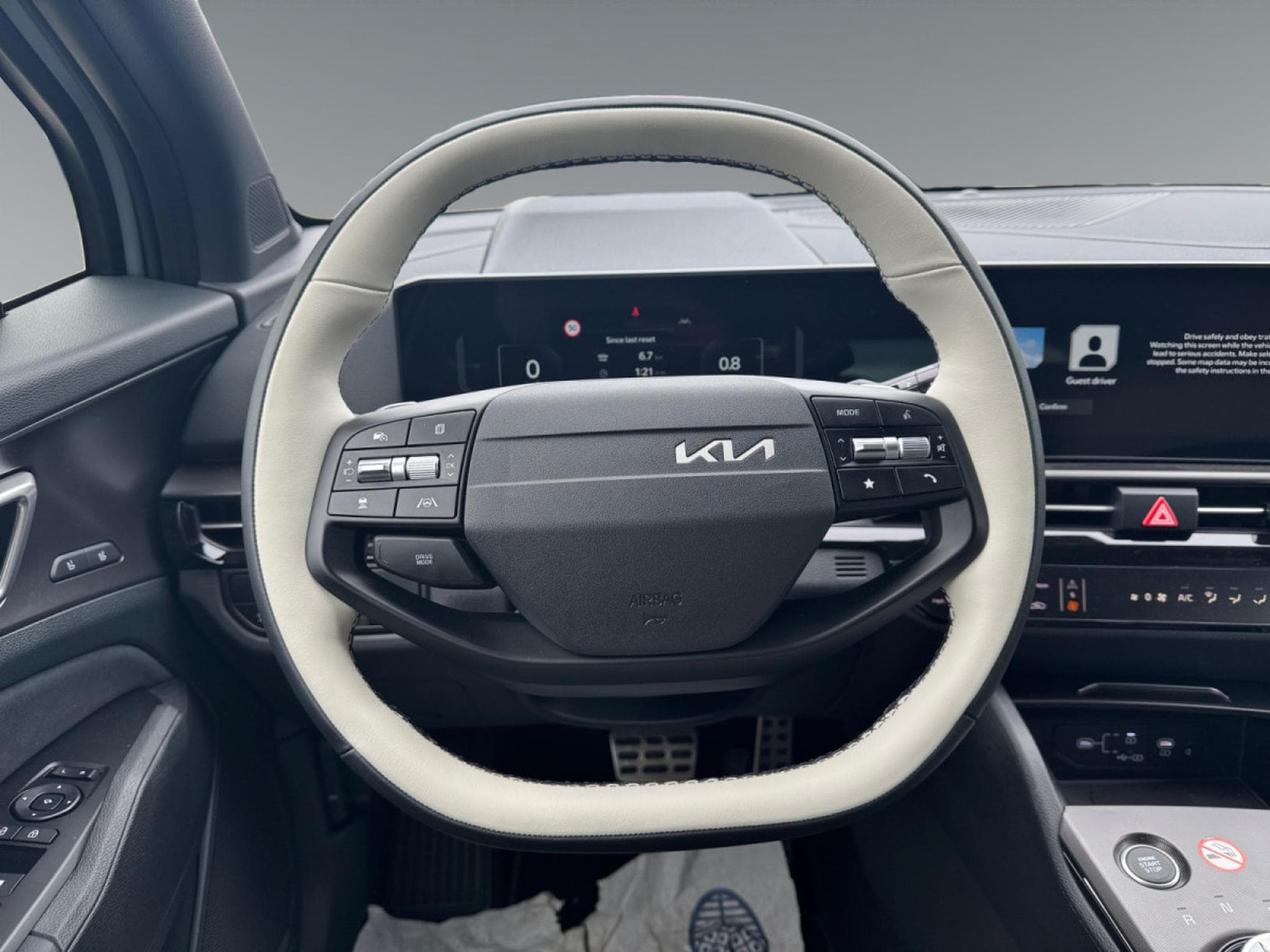 Kia Sportage GT Line 1.6 T-GDi 7DCT (2026) - Foto 13