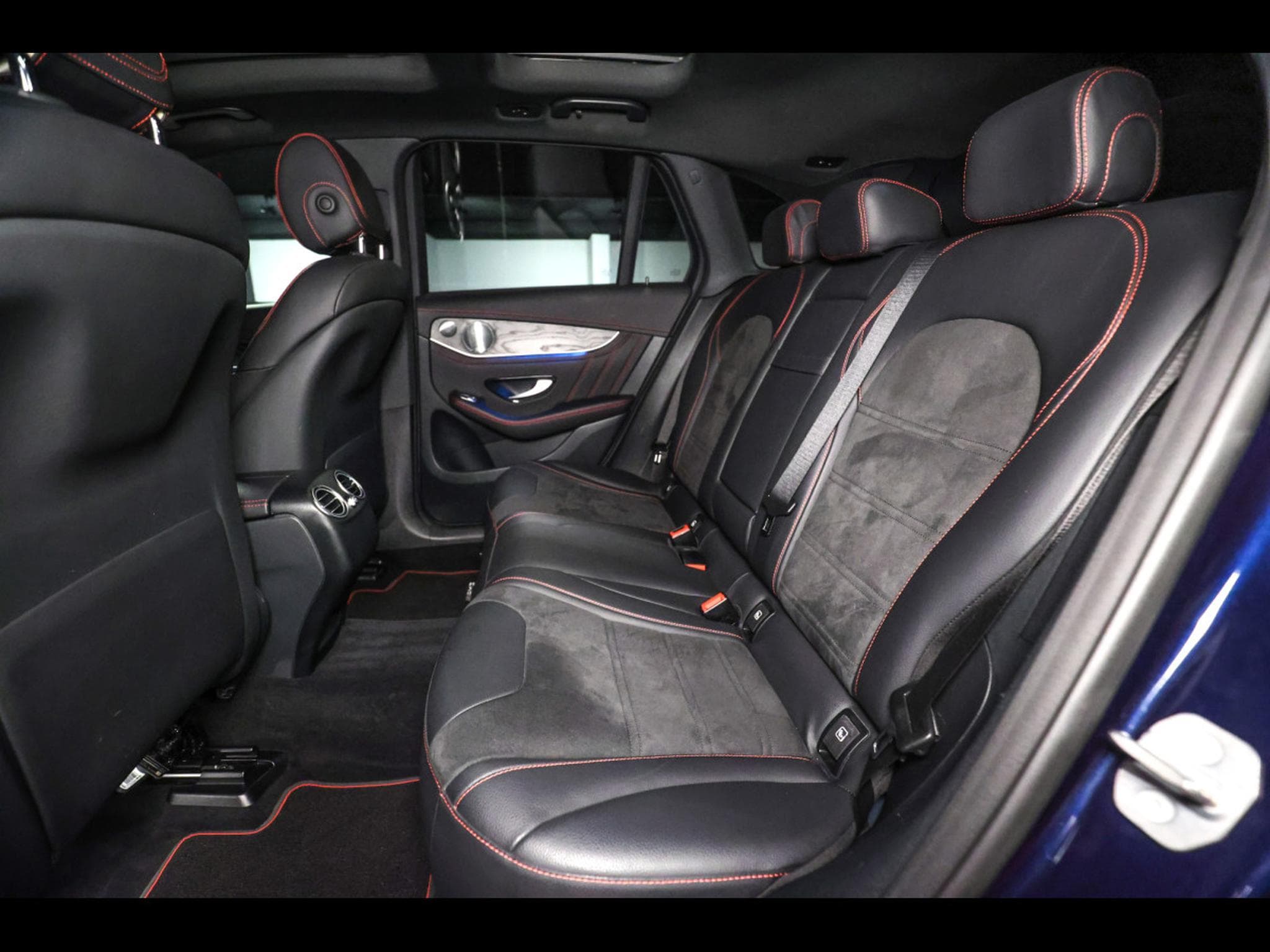 Mercedes GLC 43 AMG 4MATIC BVM9 – PACK NIGHT - CAVANSITBLAU MEATALLIC (2018) - Foto 13