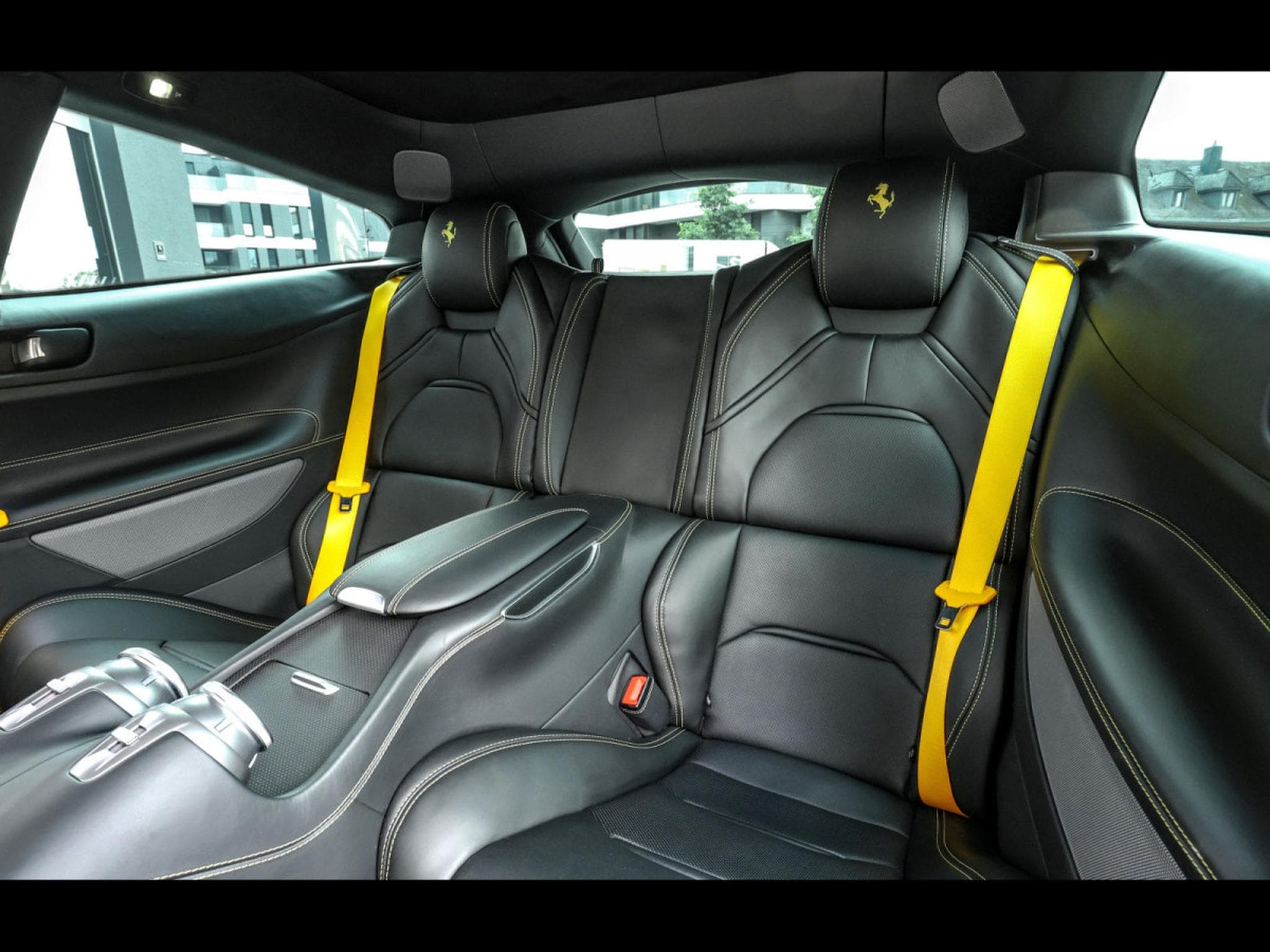 Ferrari GTC4 Lusso 6.3 V12 (690 CH) - NERO DAYTONA - IMMAT FR. - PPF - NEW FERR (2018) - Foto 13