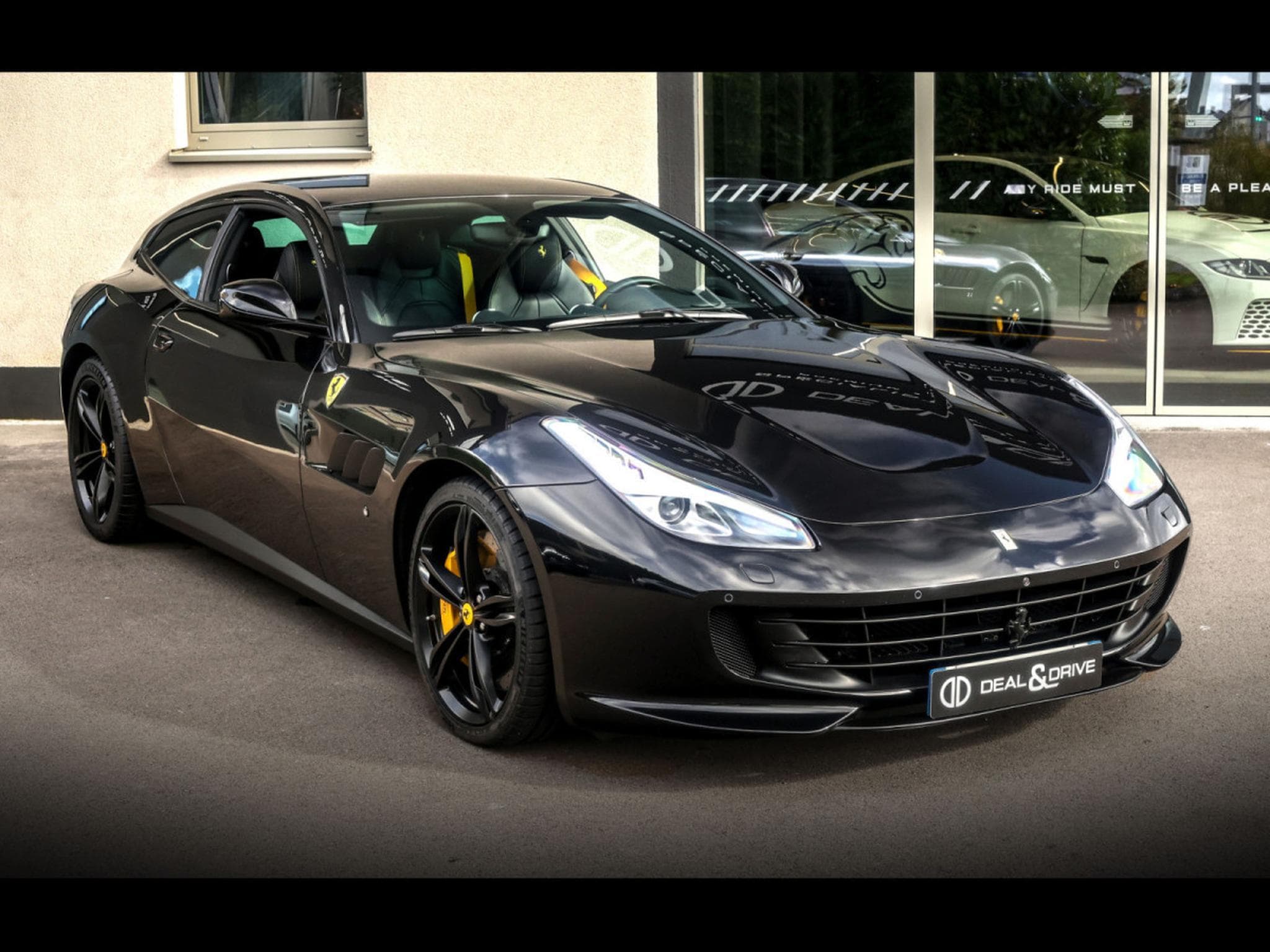 Ferrari GTC4 Lusso 6.3 V12 (690 CH) - NERO DAYTONA - IMMAT FR. - PPF - NEW FERR (2018) - Foto 6