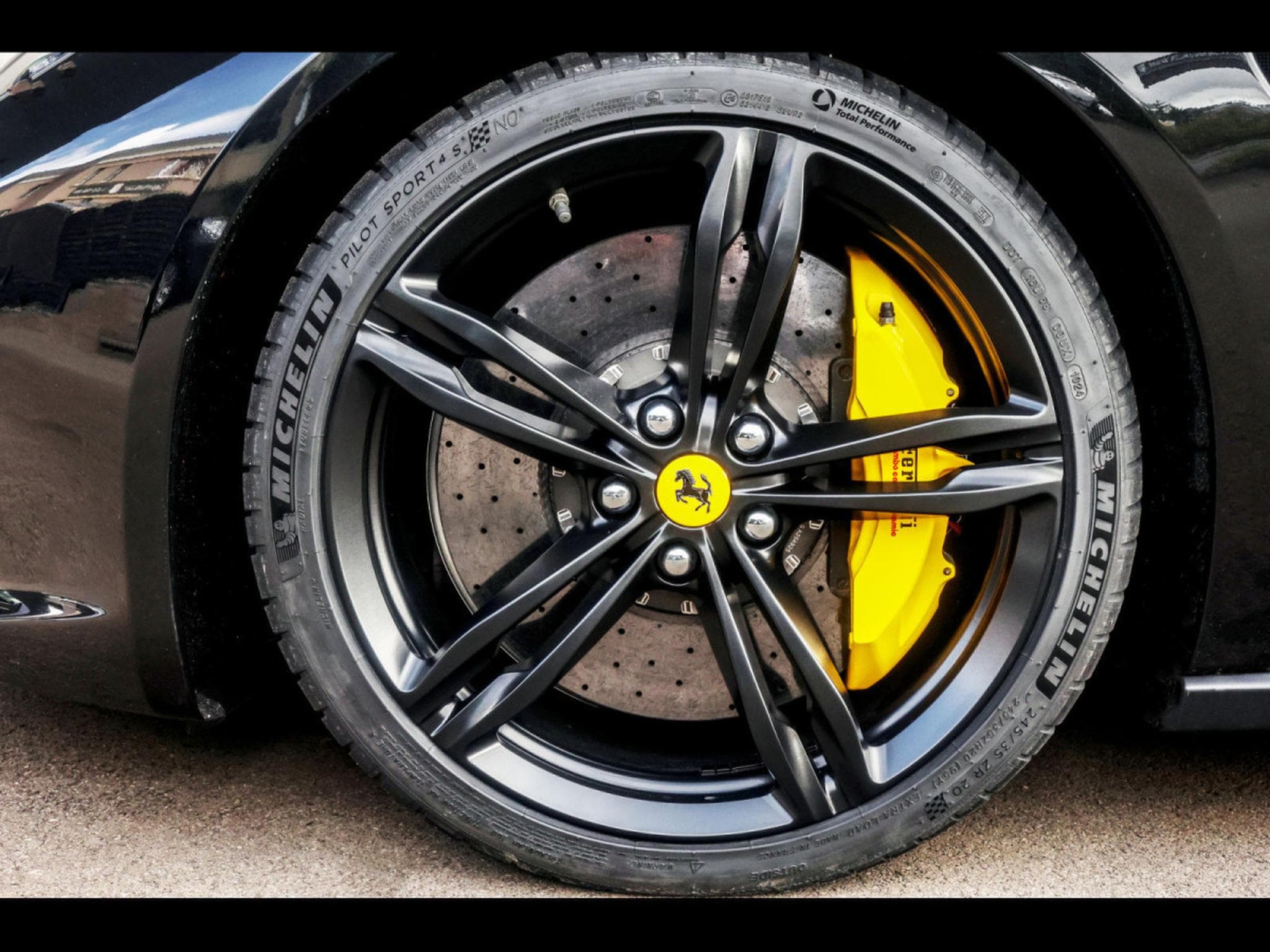 Ferrari GTC4 Lusso 6.3 V12 (690 CH) - NERO DAYTONA - IMMAT FR. - PPF - NEW FERR (2018) - Foto 8