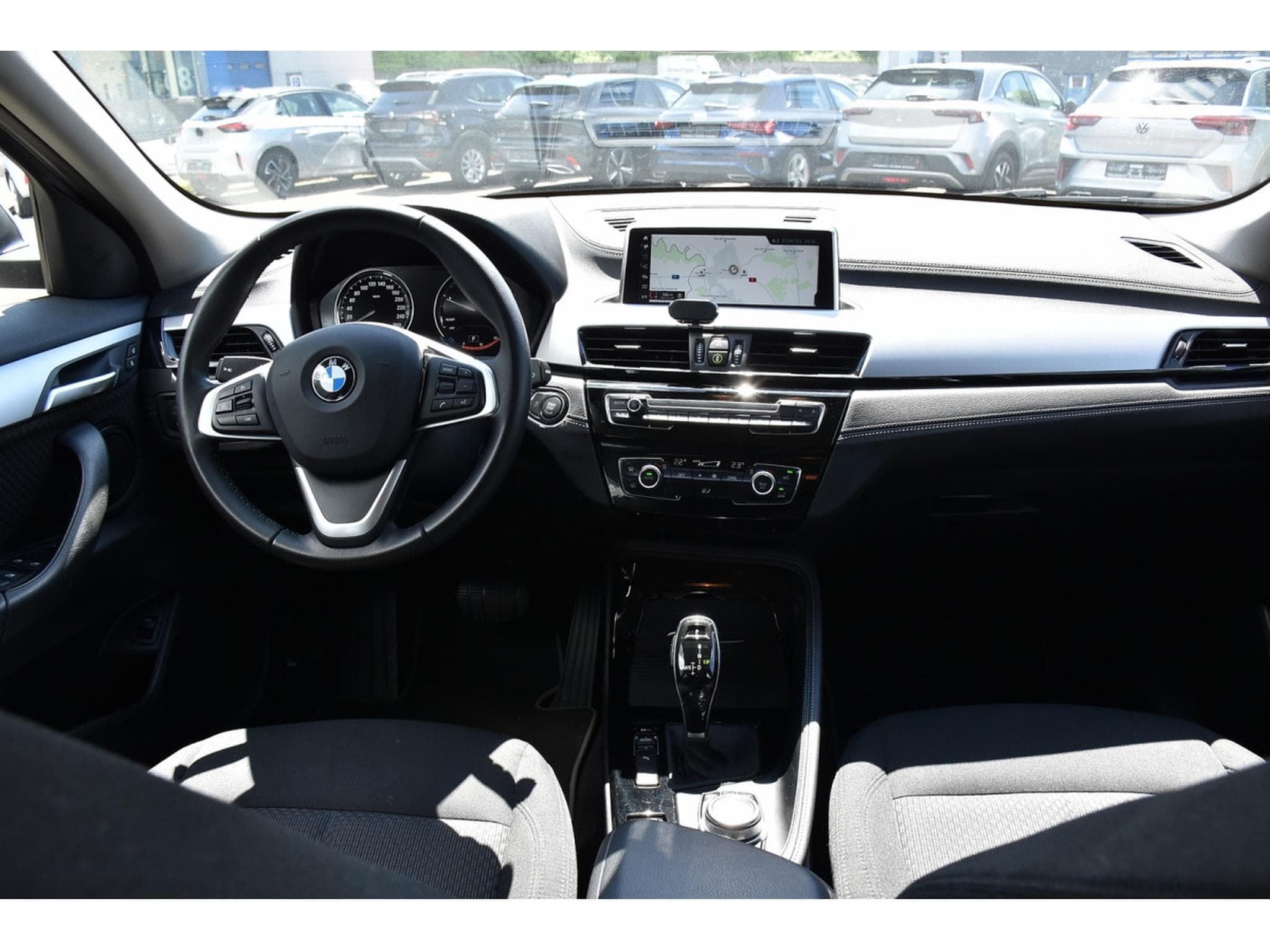 BMW X2 1.5 dA sDrive16 REGUL GPS PARK LED 1° MAIN (2023) - Photo 9