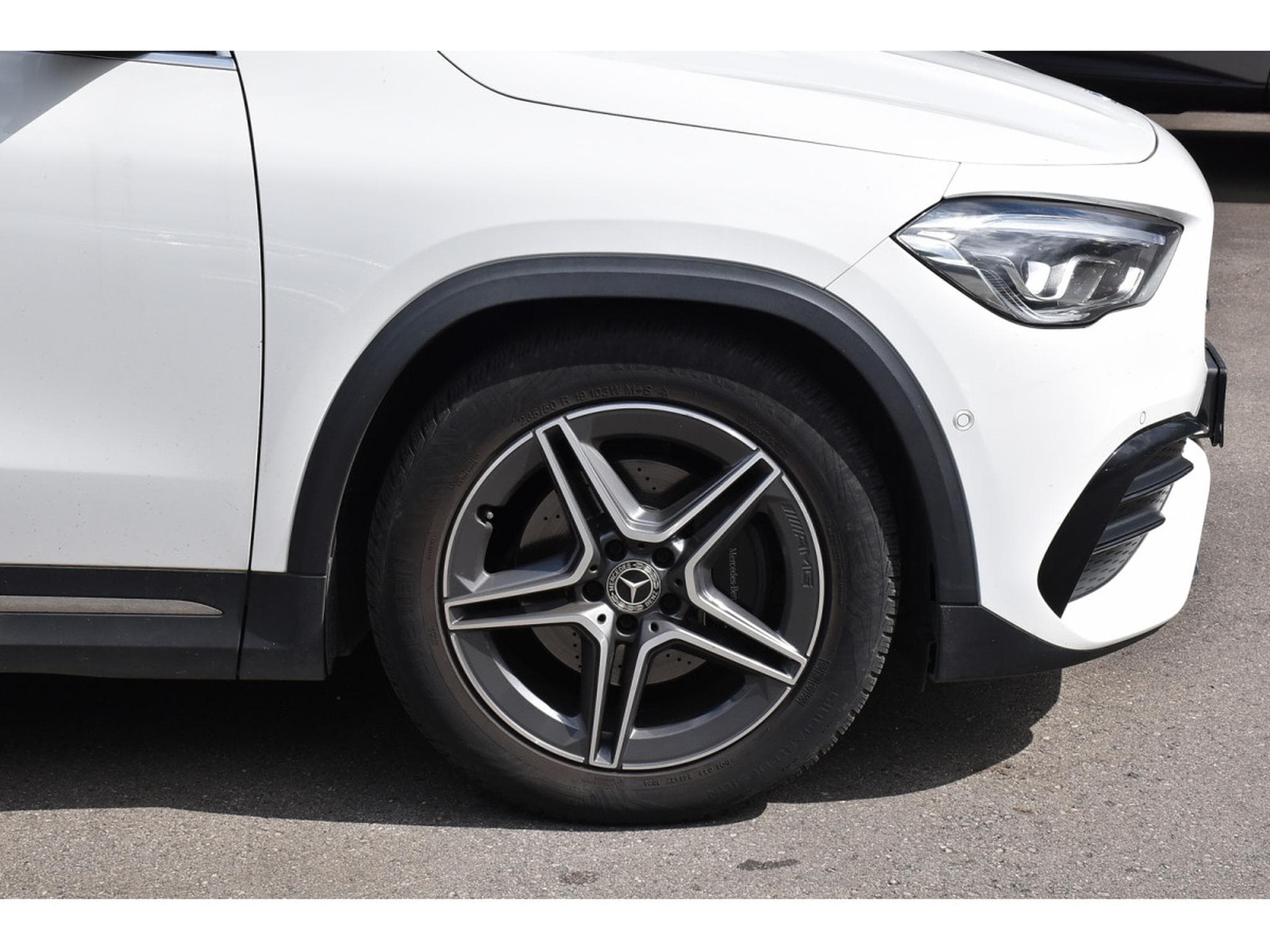 Mercedes GLA 200 CDI AMG Line 8G-Tronic GPS LANE SIDE CAM KEYLESS 1° MAIN (2021) - Photo 5