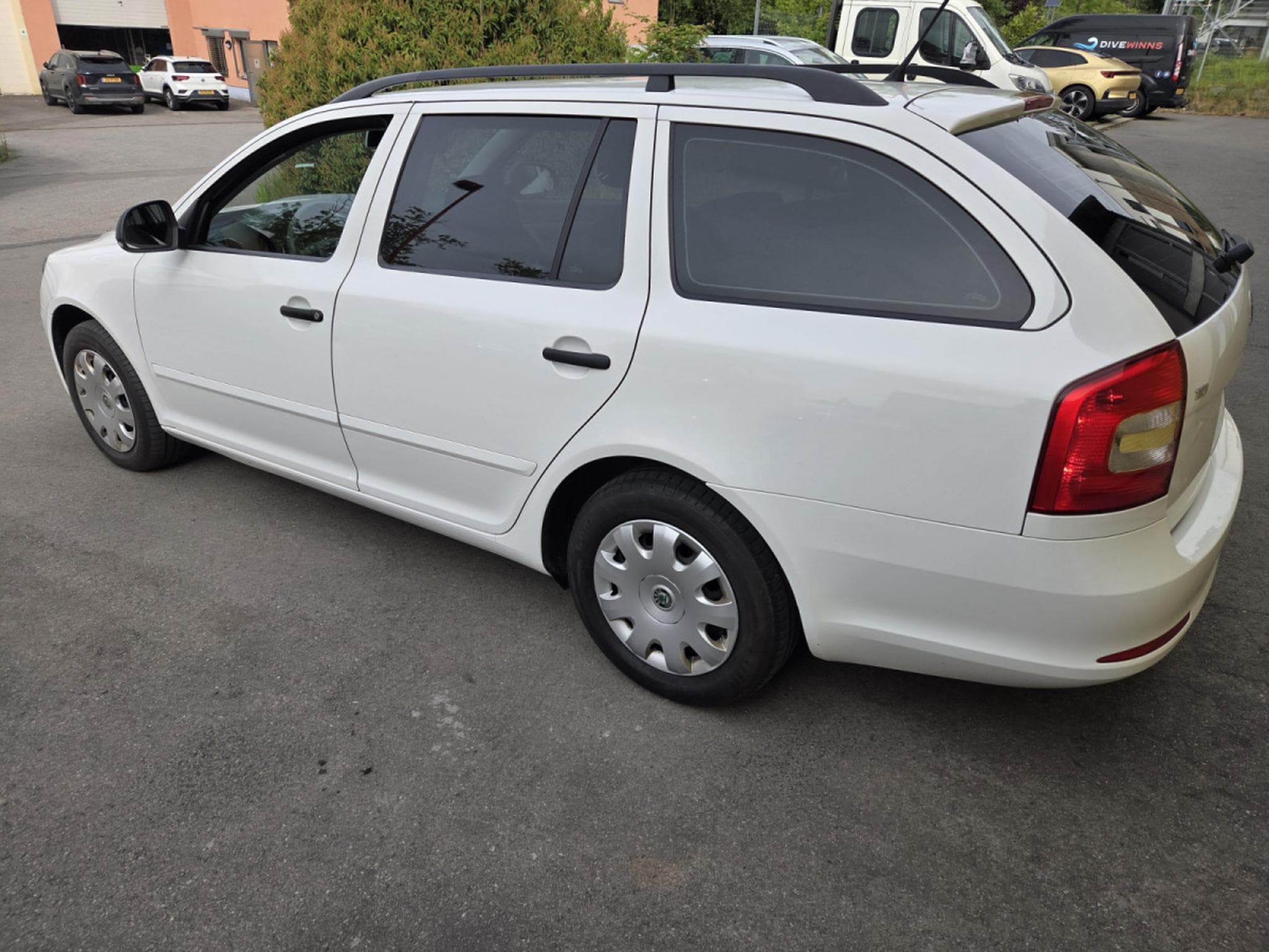 Skoda Octavia Combi 1.6 Tdi 105 CV Garantie 12 Mois (2011) - Photo 3