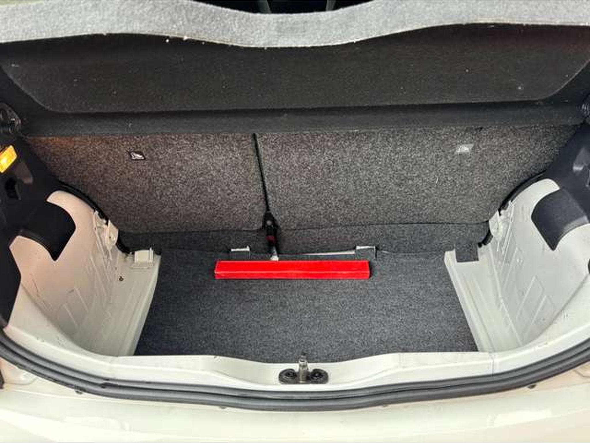Skoda Citigo Citigo 1.0 - 25 YEARS EDITION 14/25 (2017) - Foto 18