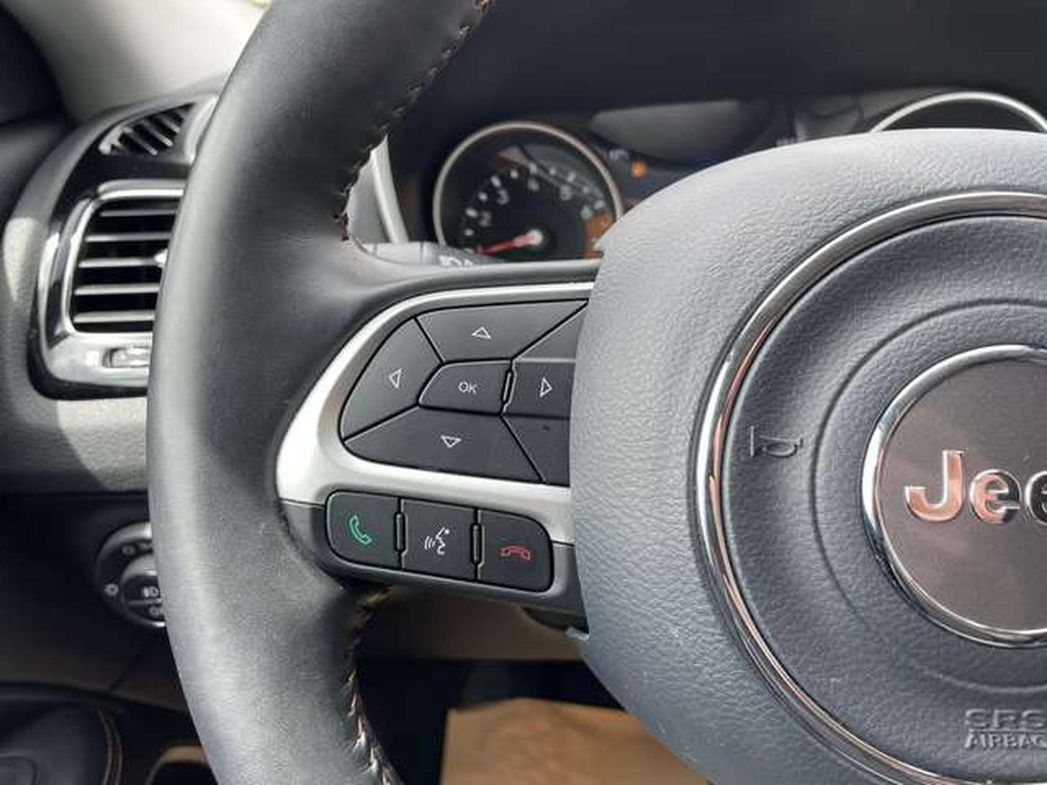 Jeep Compass 4x4 Auto Limited JUSQU'A 48 MOIS DE GARANTIE (2019) - Foto 15