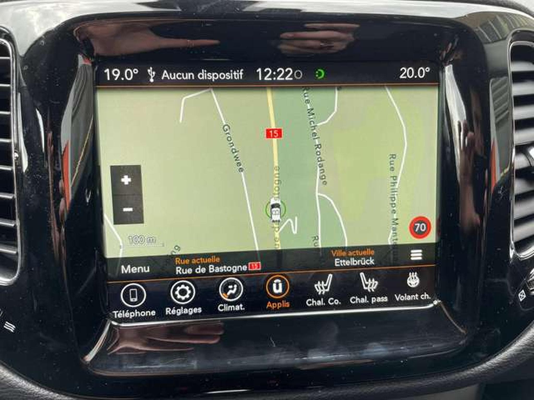 Jeep Compass 4x4 Auto Limited JUSQU'A 48 MOIS DE GARANTIE (2019) - Foto 18