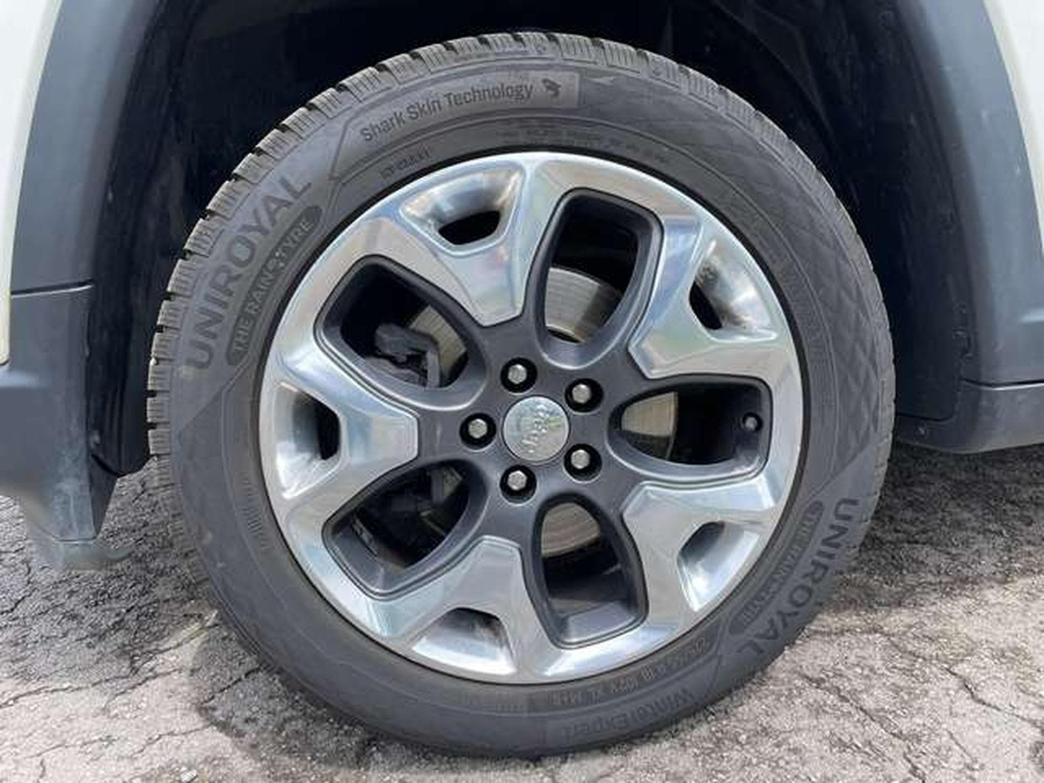 Jeep Compass 4x4 Auto Limited JUSQU'A 48 MOIS DE GARANTIE (2019) - Foto 30