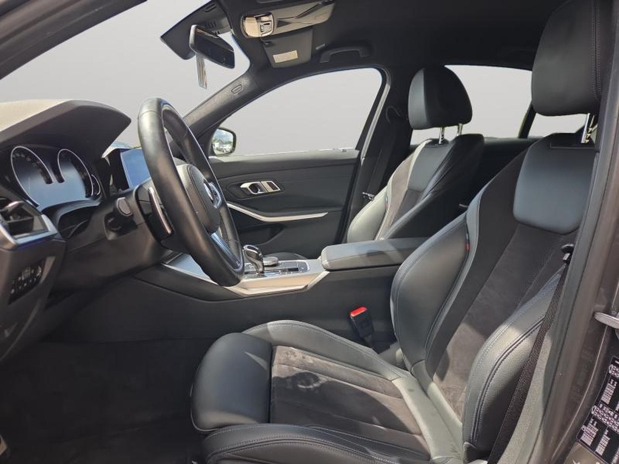 BMW 320 I Pack M / Essence (2020) - Photo 10