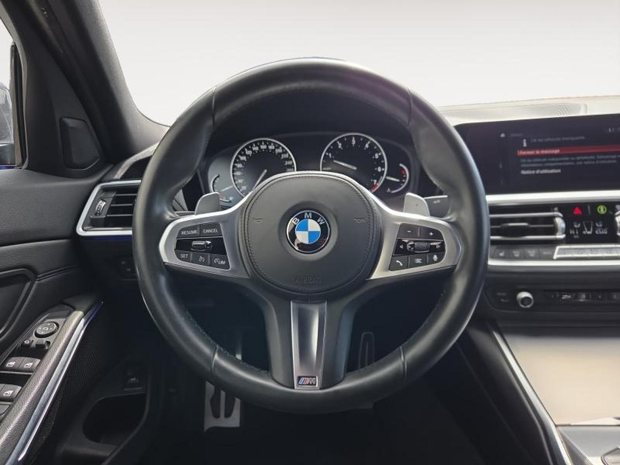 BMW 320 I Pack M / Essence (2020) - Photo 16
