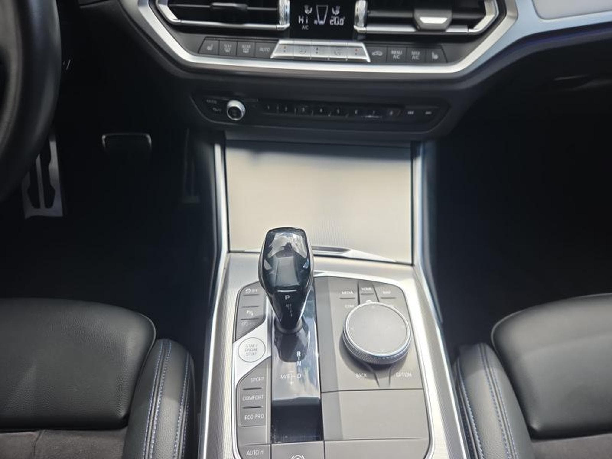 BMW 320 I Pack M / Essence (2020) - Photo 7