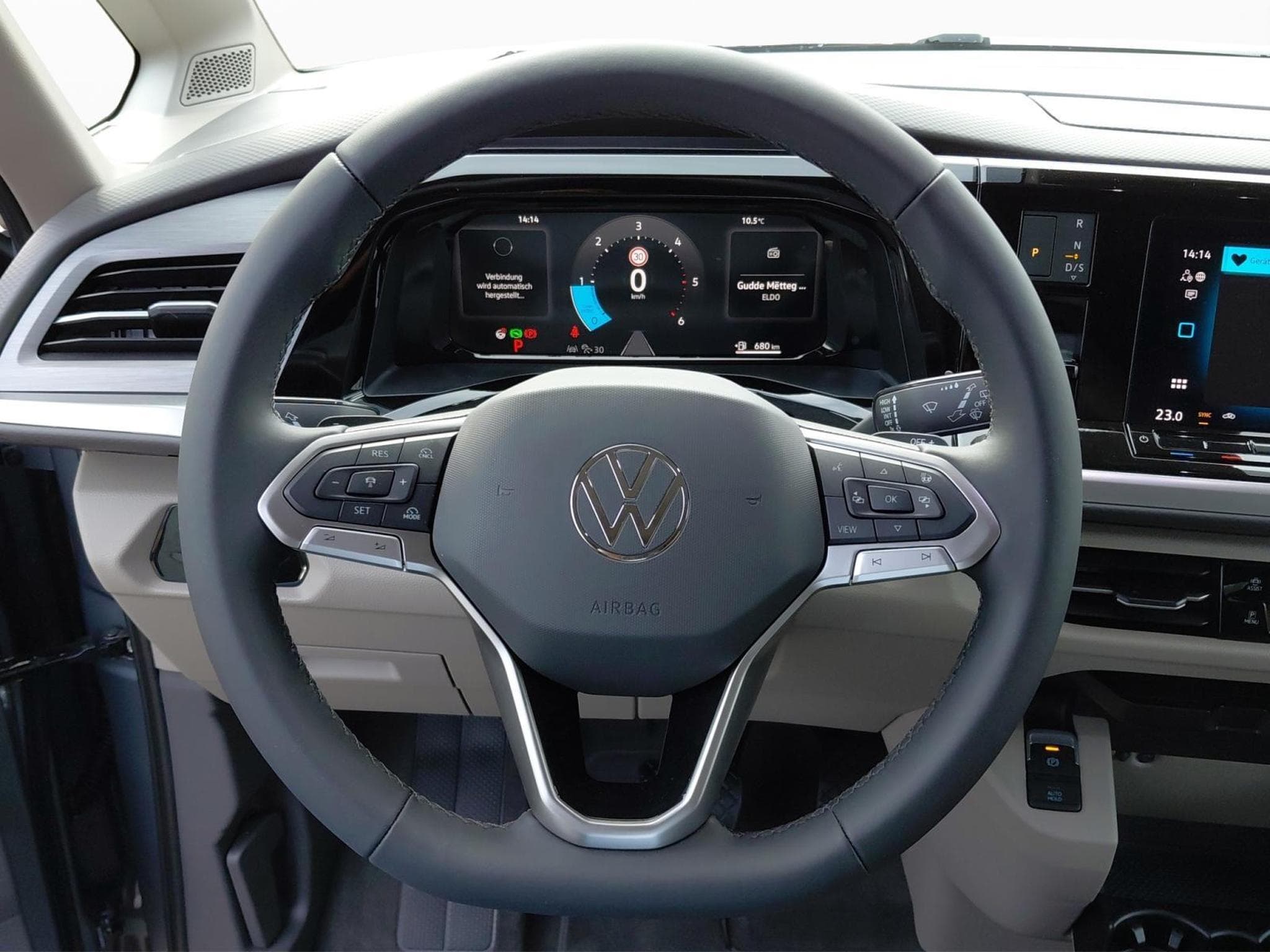 VW Multivan Life (2026) - Photo 10