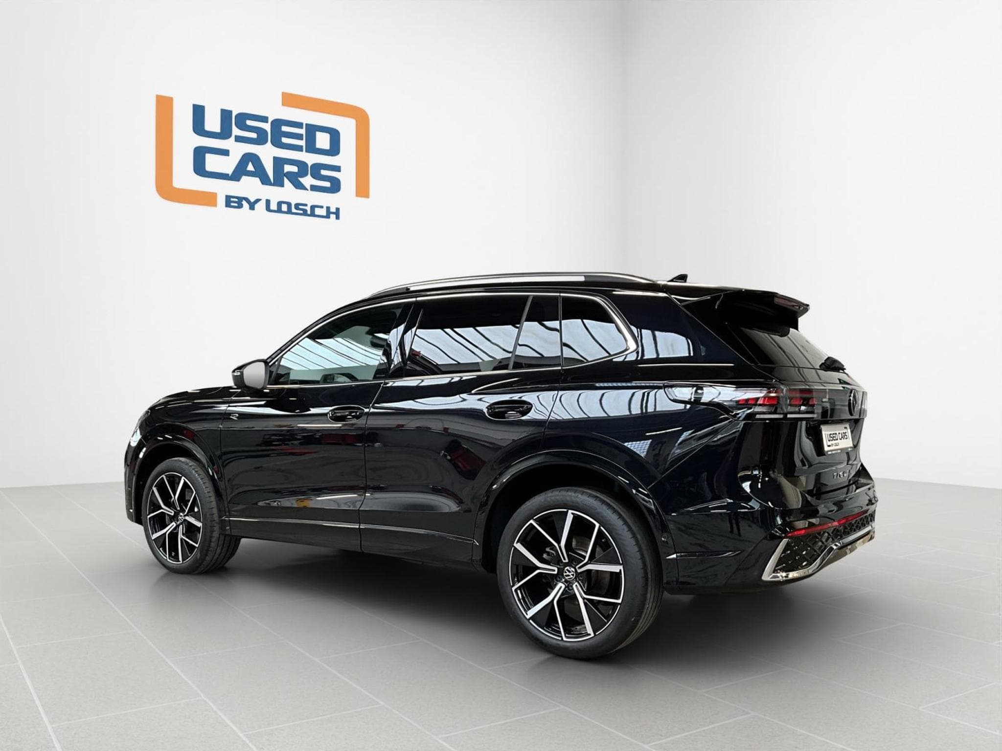 VW Tiguan R-Line+DSG+4x4+AHK+P.Info (2024) - Photo 6