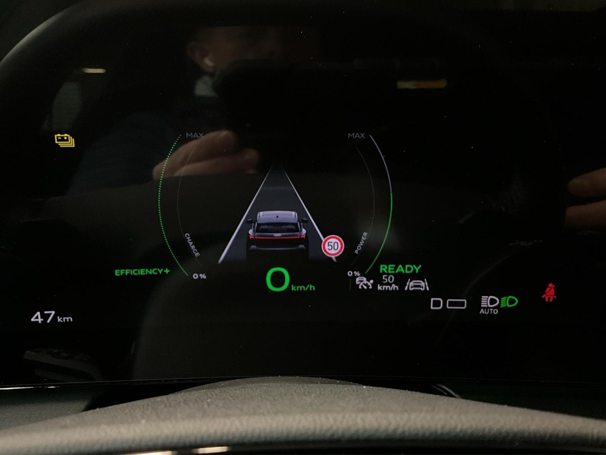 Audi SQ6 e-tron 95kWh+Quattro+P.Premium+MMIexperience (2025) - Photo 11
