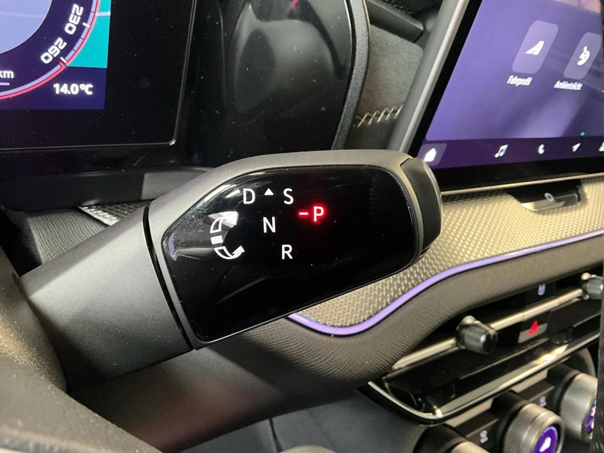 Skoda Kodiaq Sportline+DSG+4x4+Pano+AHK+Stand-H. (2025) - Photo 12