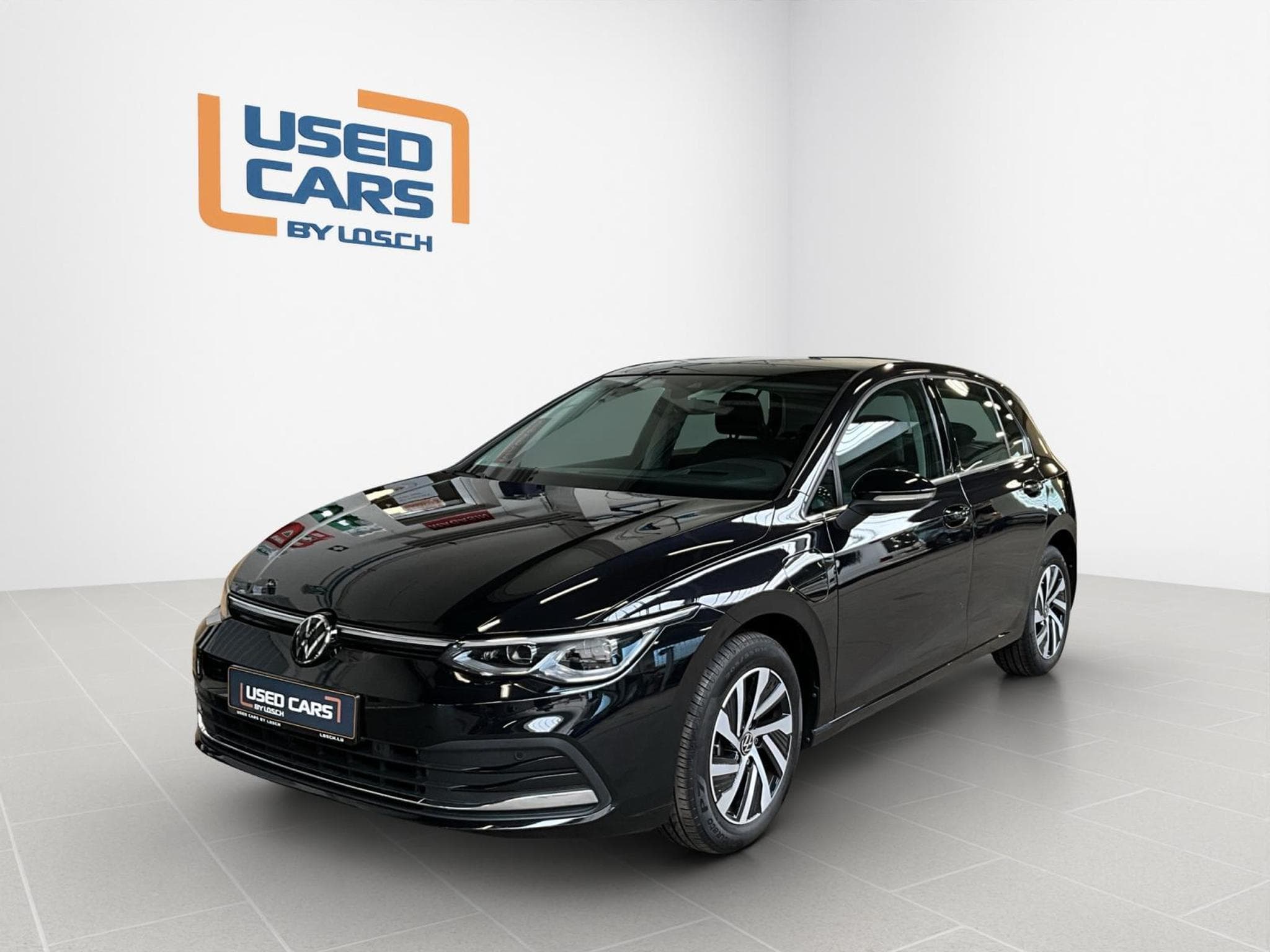 VW Golf Style+DSG+PHEV+Pano+Navi+RearView (2022) - Photo 1