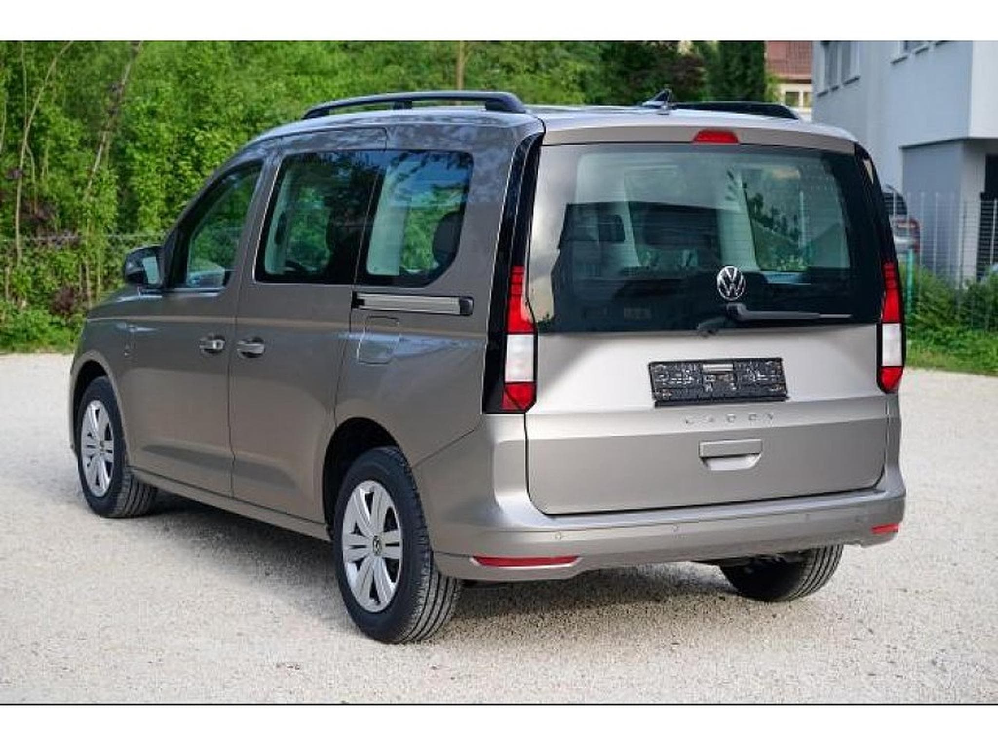 VW Caddy (2025) - Photo 14