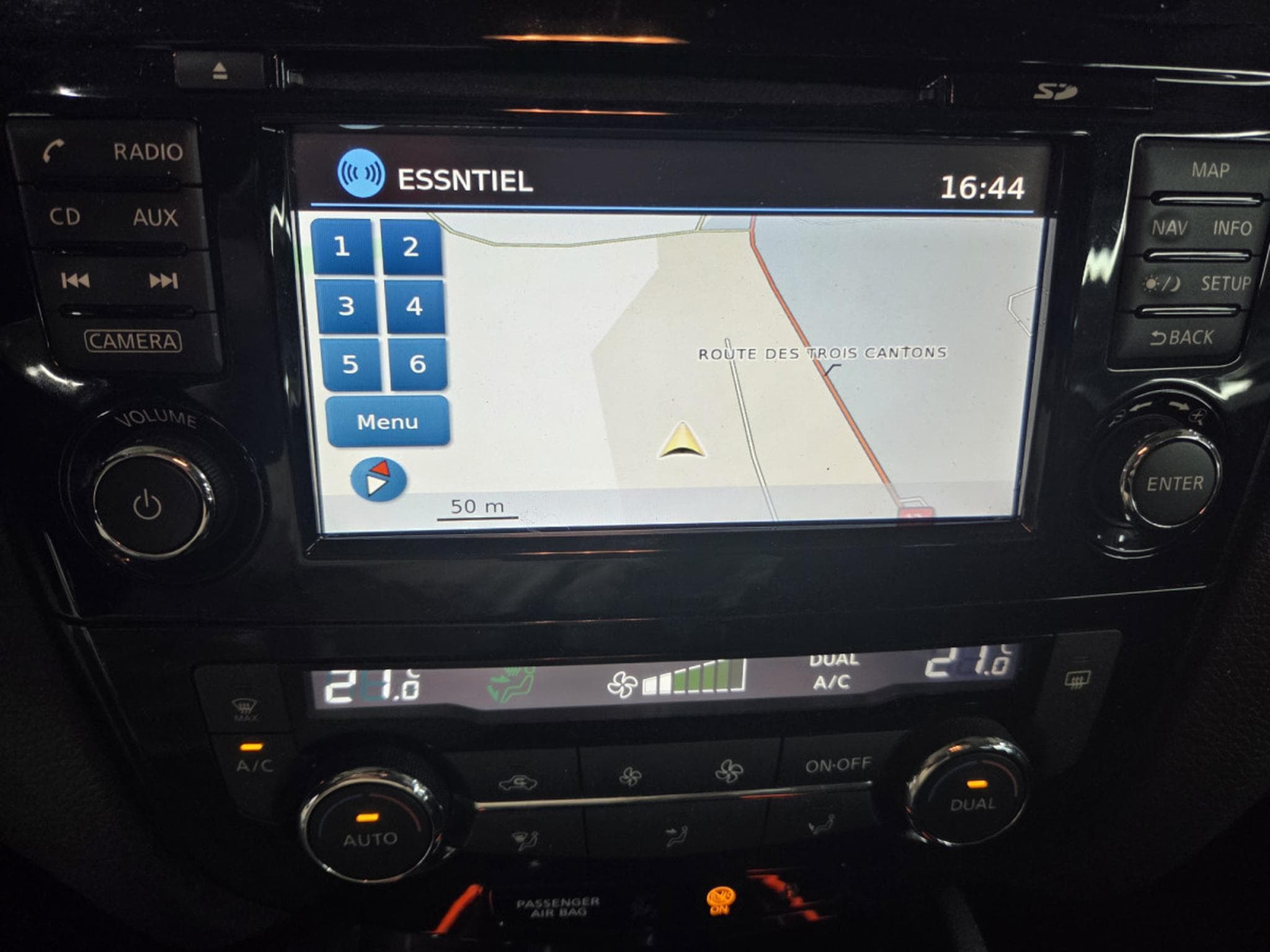 Nissan Qashqai 1.6 Dci 130 CV All-Mode 4x4-i (Garantie 12 Mois) (2017) - Foto 17