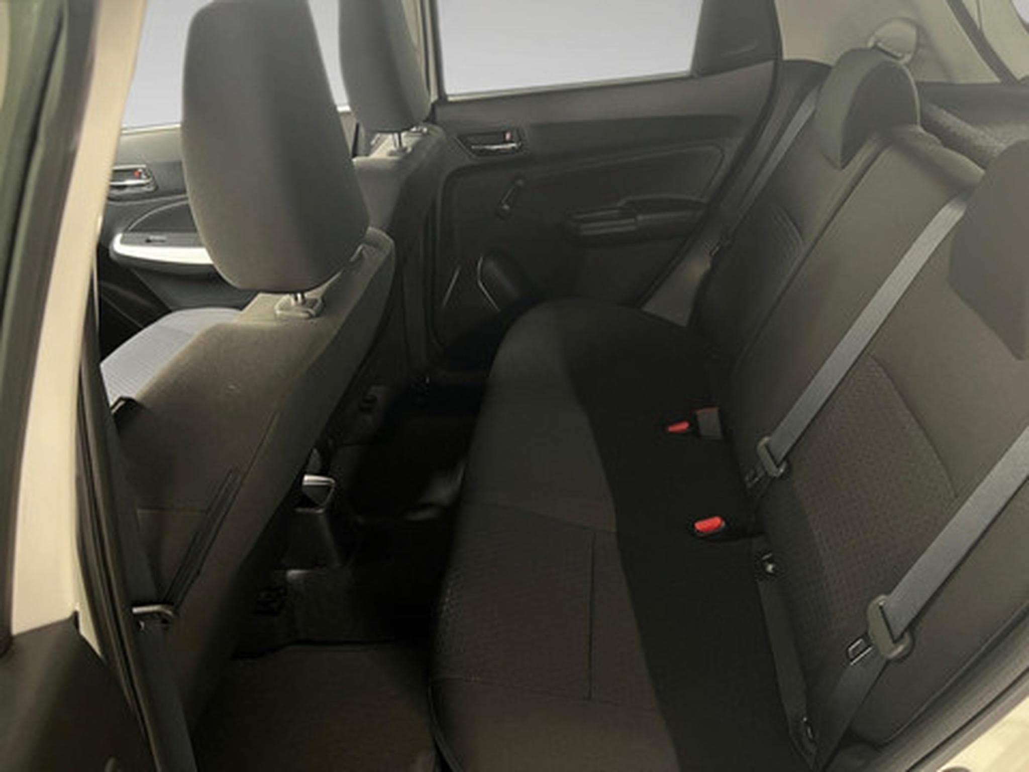 Suzuki Swift 1.0 Grand Luxe + (2017) - Photo 20