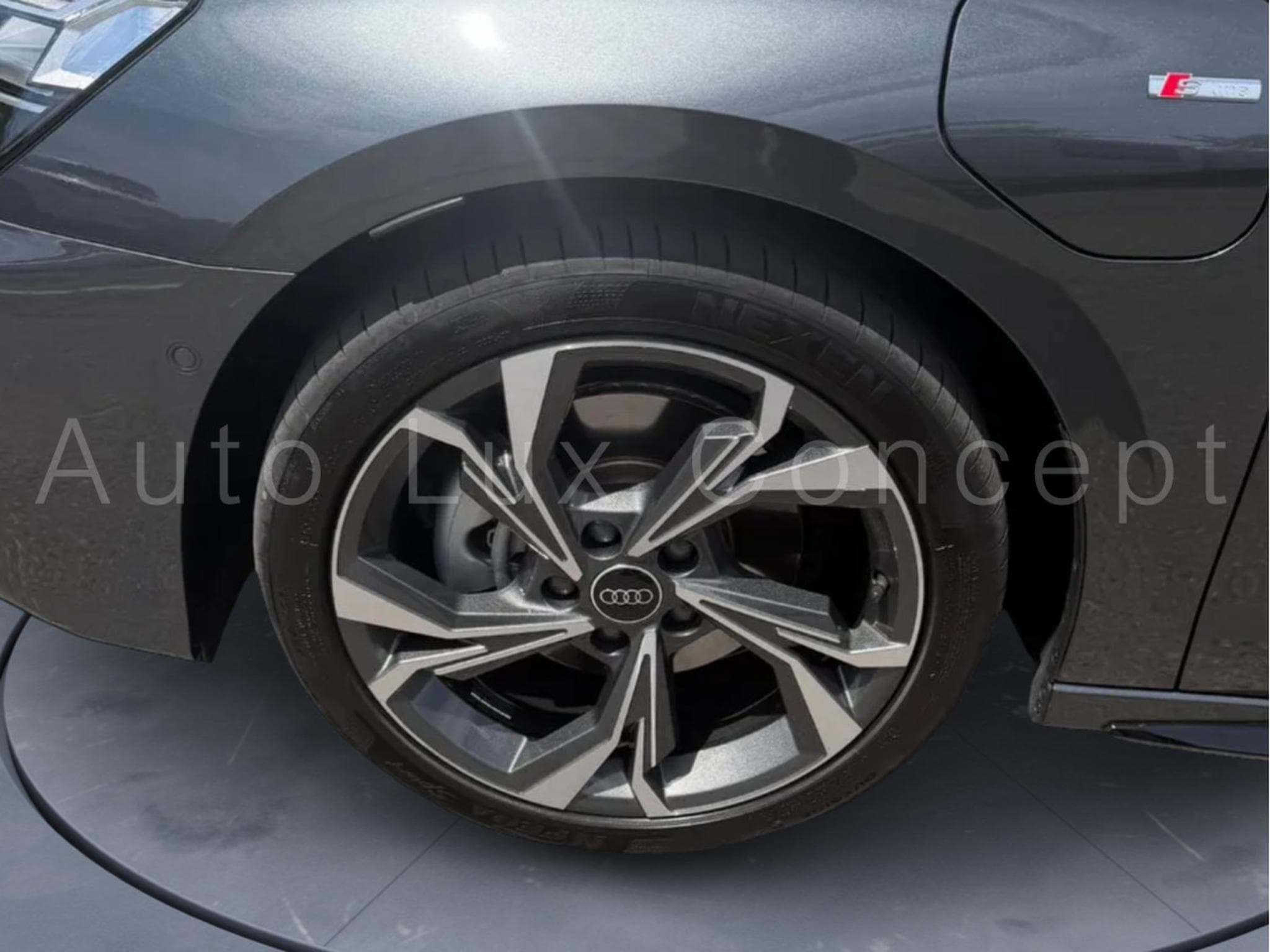 Audi A3 Sportback 40 TFSI e S line (2025) - Photo 11