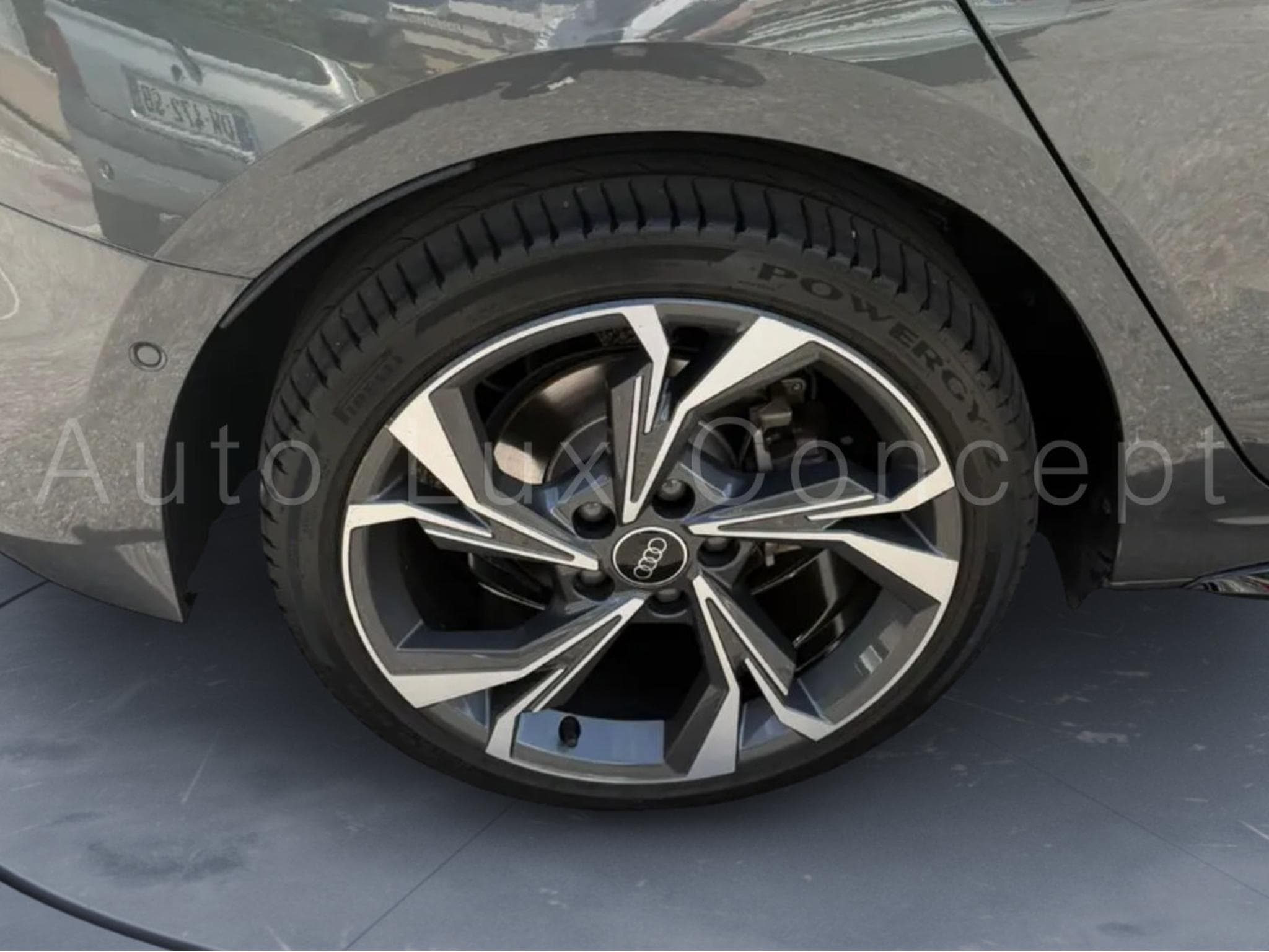 Audi A3 Sportback 40 TFSI e S line (2025) - Photo 13