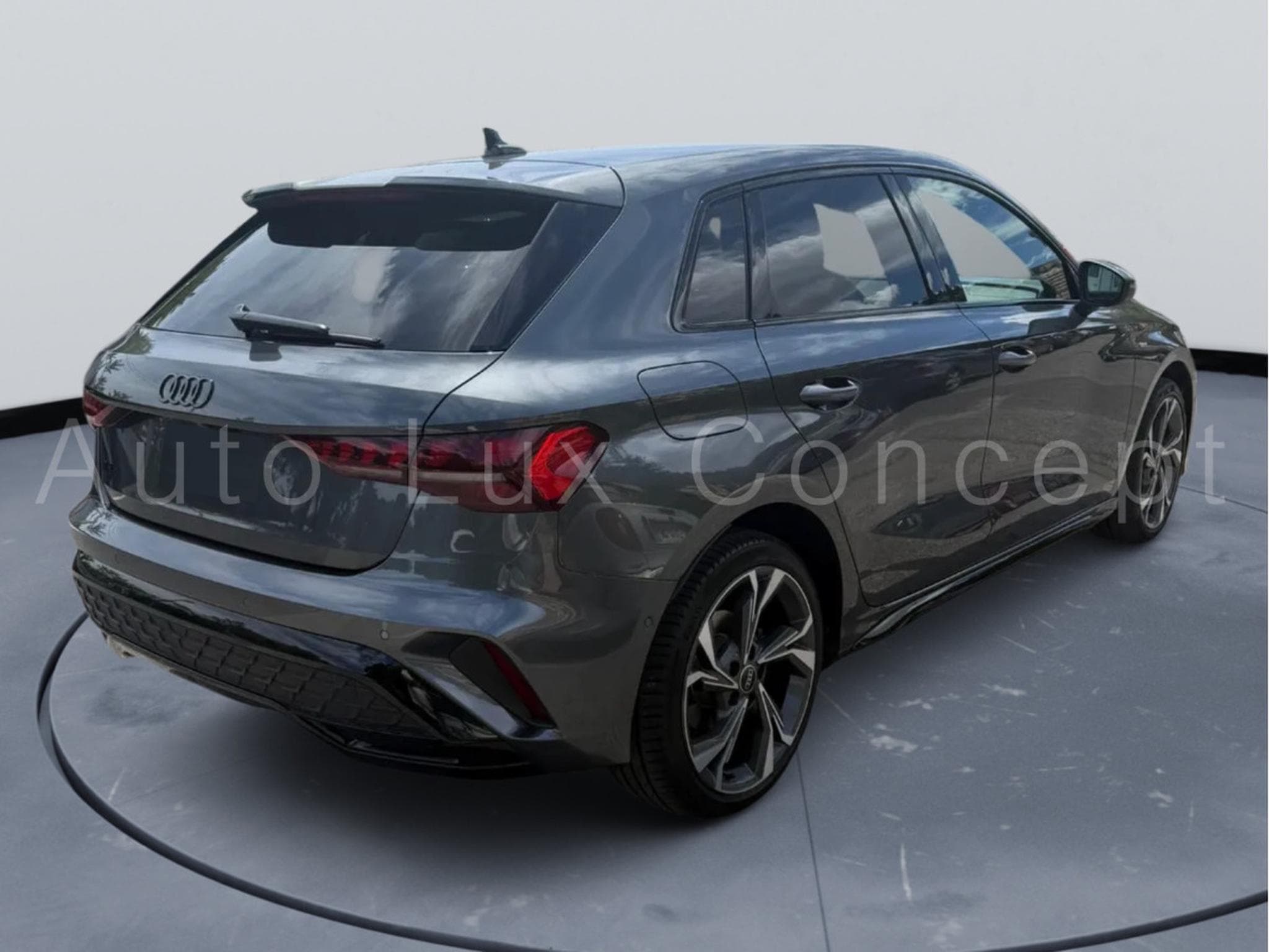 Audi A3 Sportback 40 TFSI e S line (2025) - Photo 3
