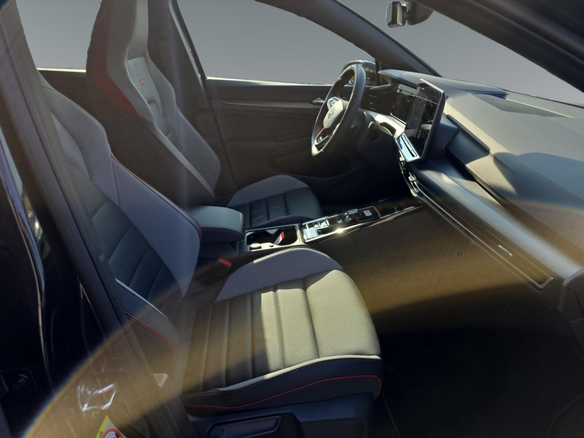 VW Golf GTI VIII (2025) - Foto 16