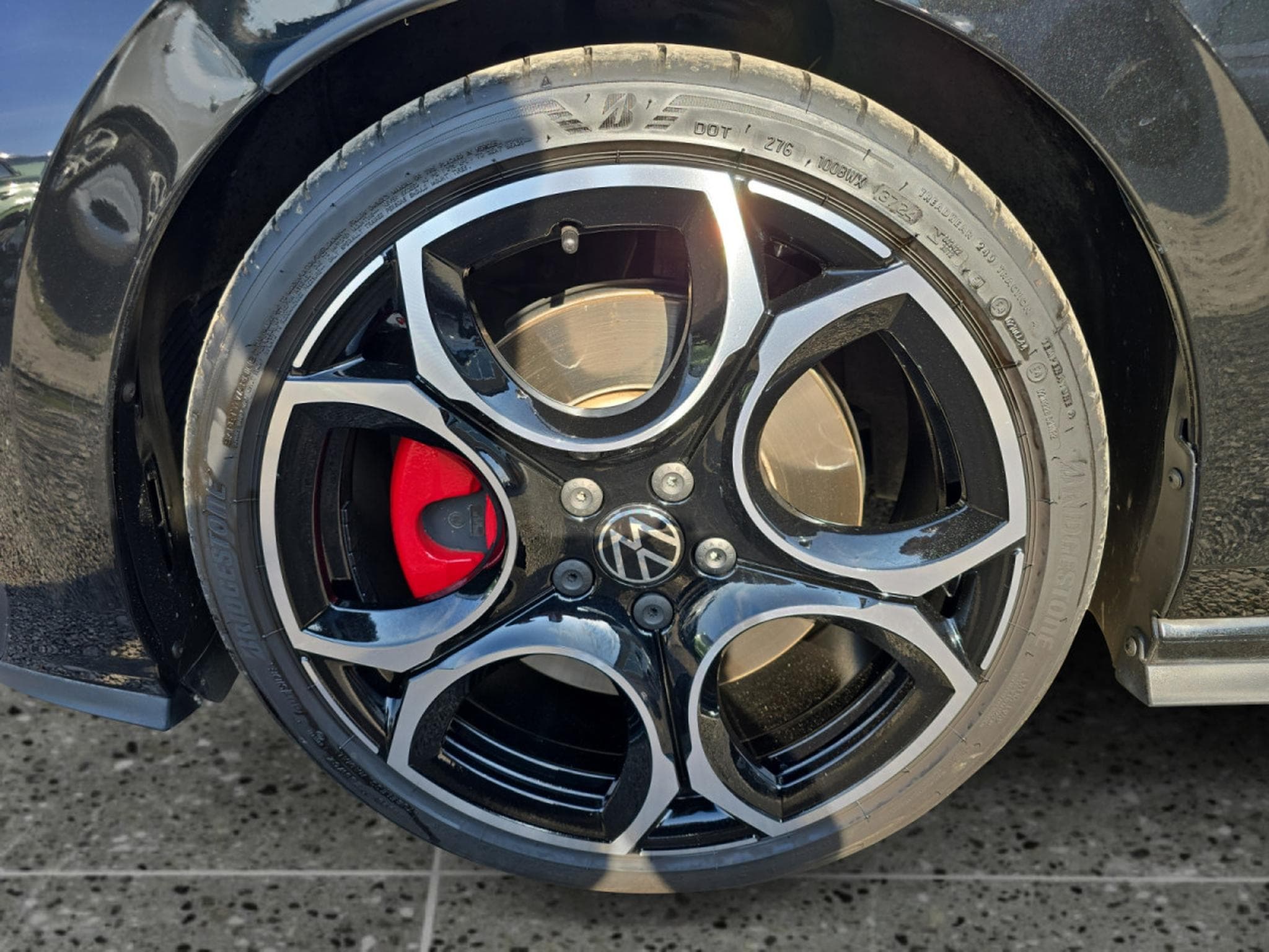 VW Golf GTI VIII (2025) - Foto 18