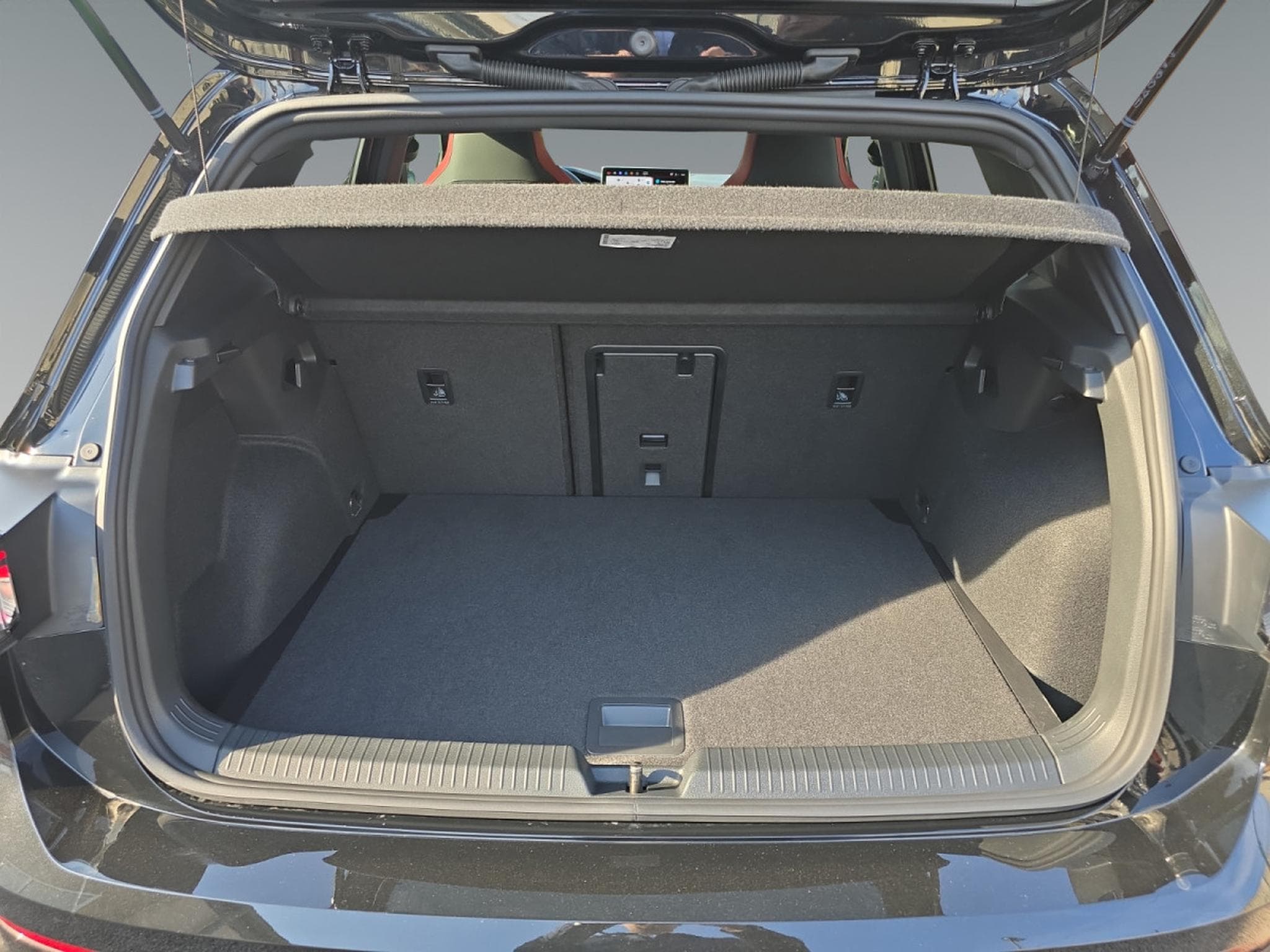 VW Golf GTI VIII (2025) - Foto 19