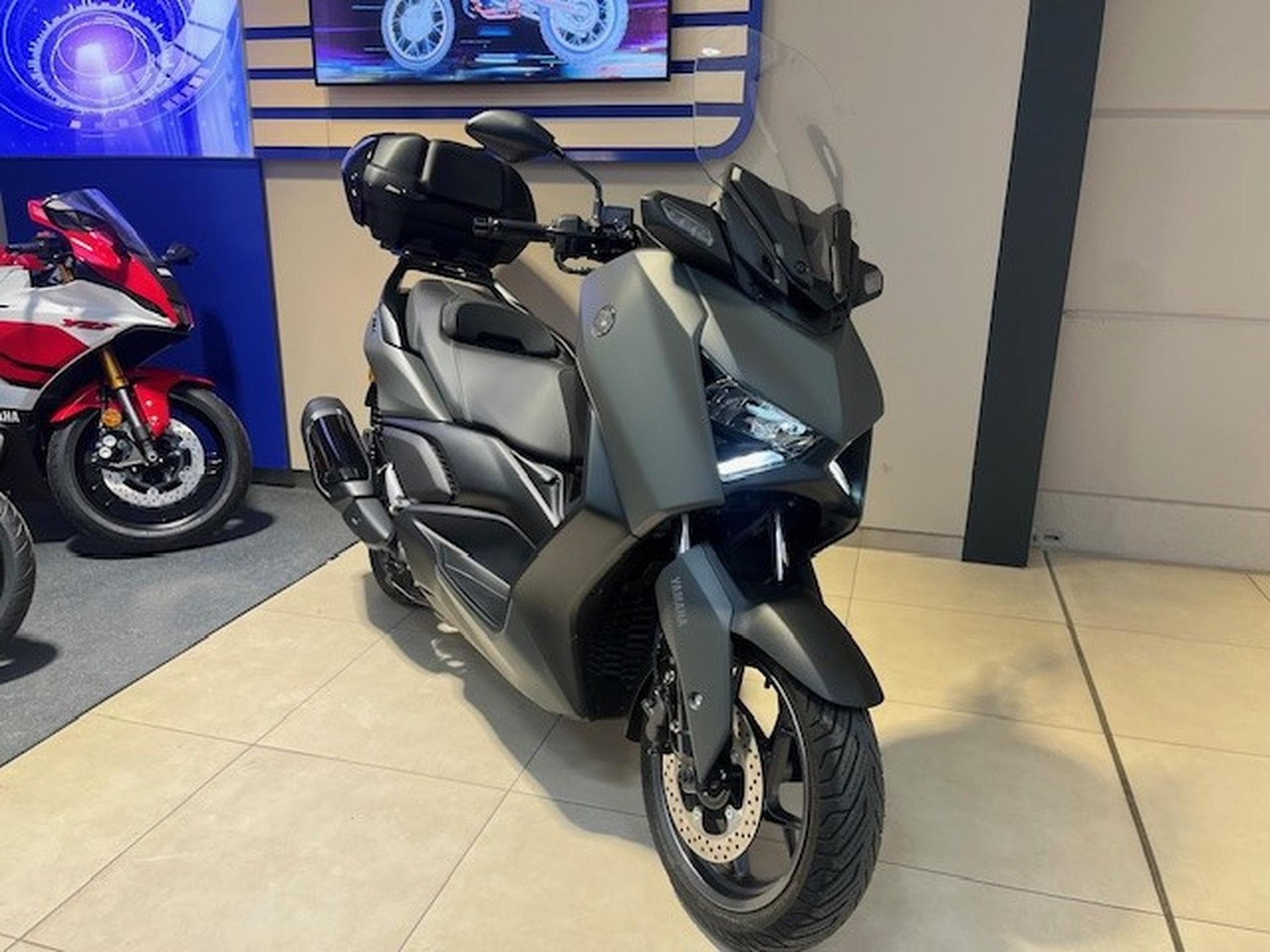 Yamaha X-Max (2025) - Foto 1