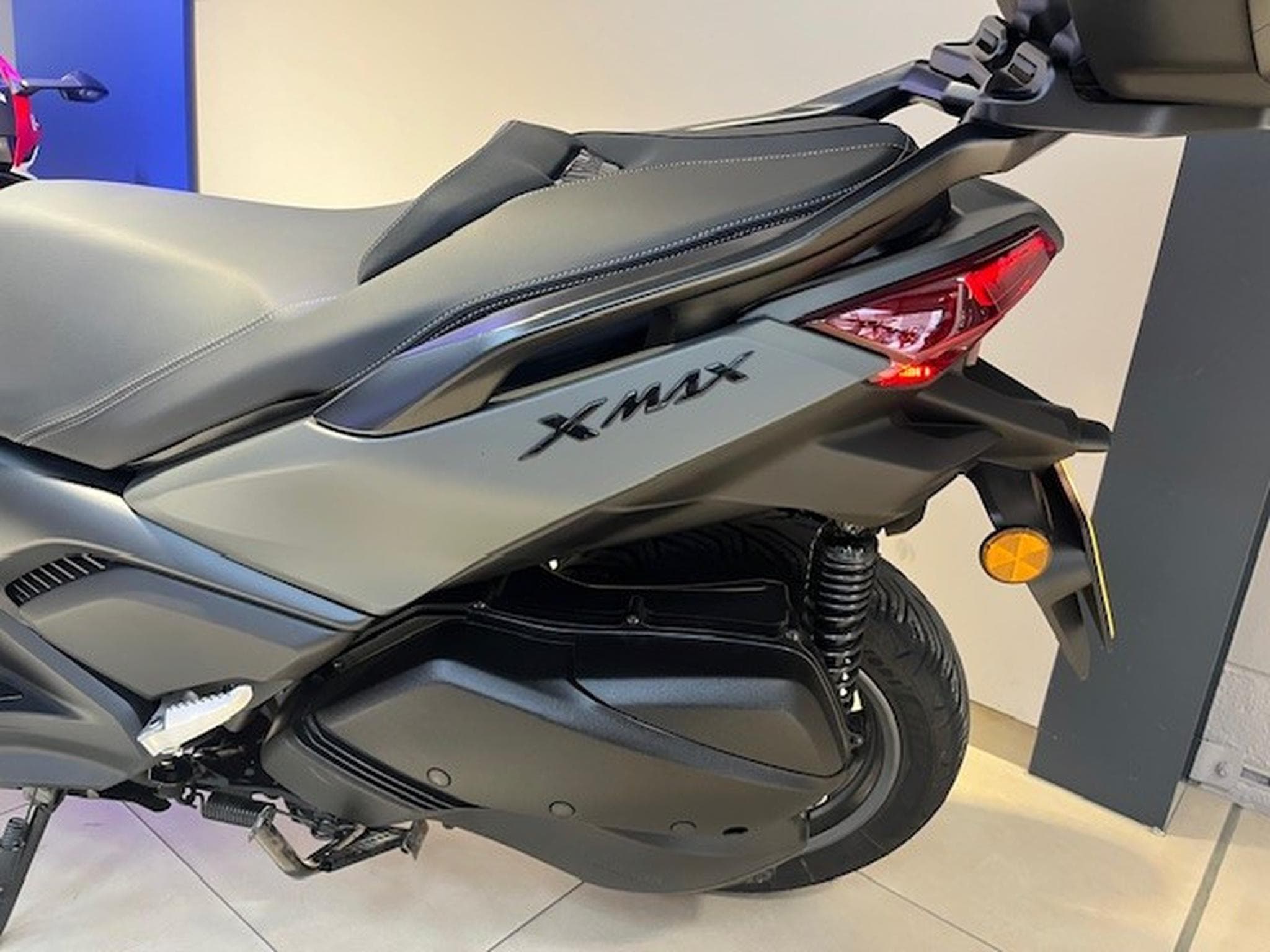 Yamaha X-Max (2025) - Foto 13