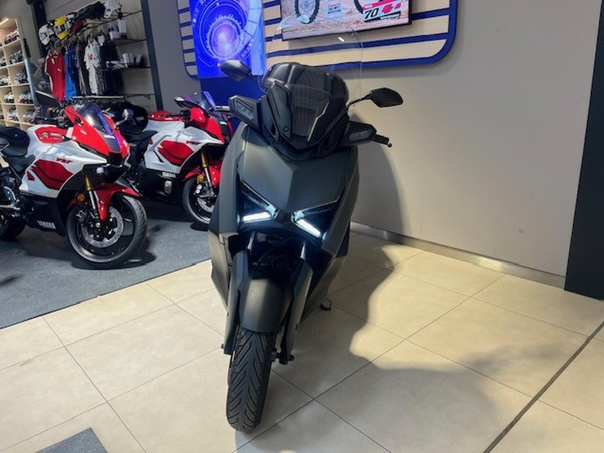 Yamaha X-Max (2025) - Foto 5