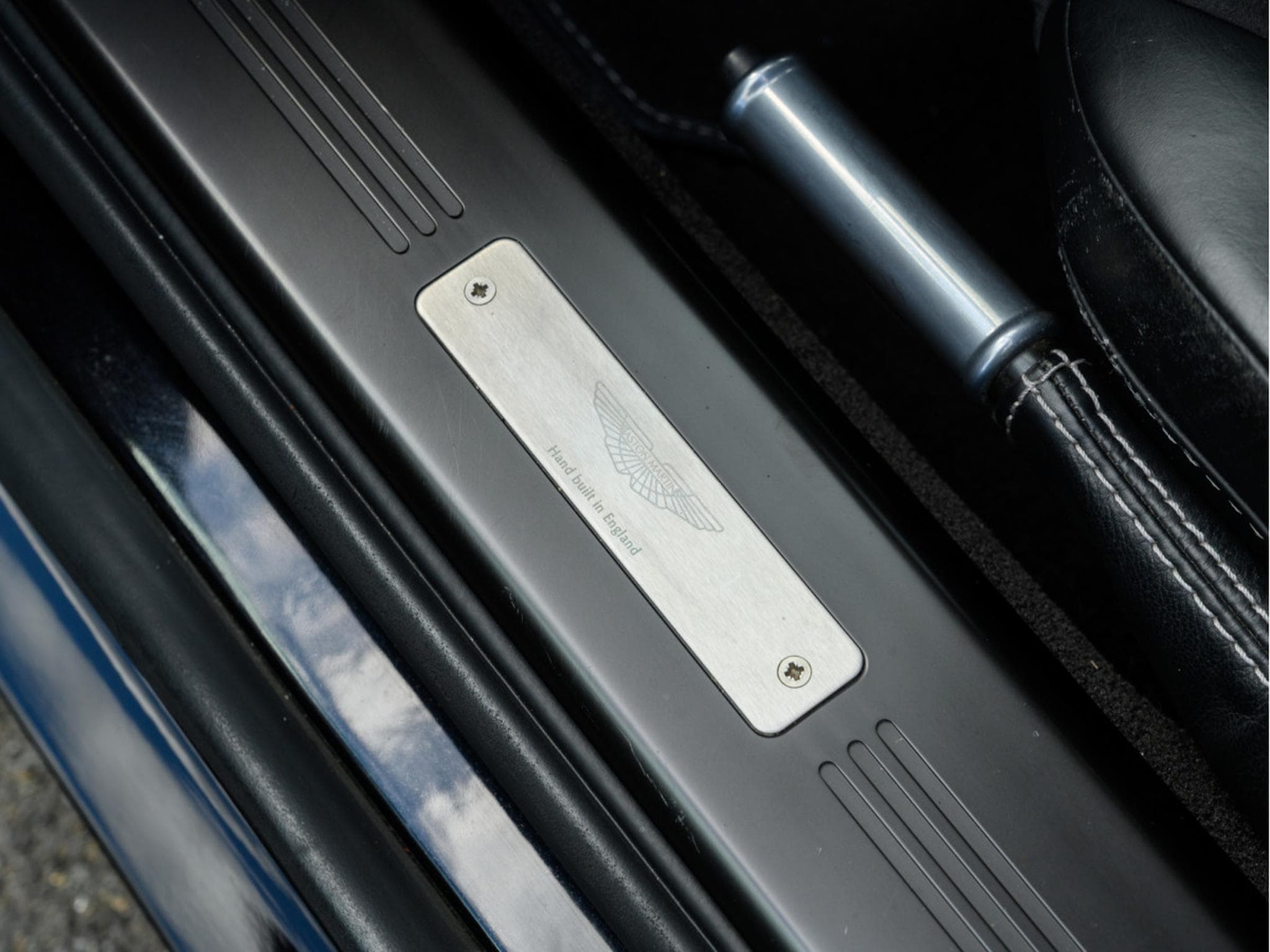Aston-Martin V8 Vantage 4.7 S | SP10 | EMBRAYAGE NEUF | CARBONE (2015) - Photo 19