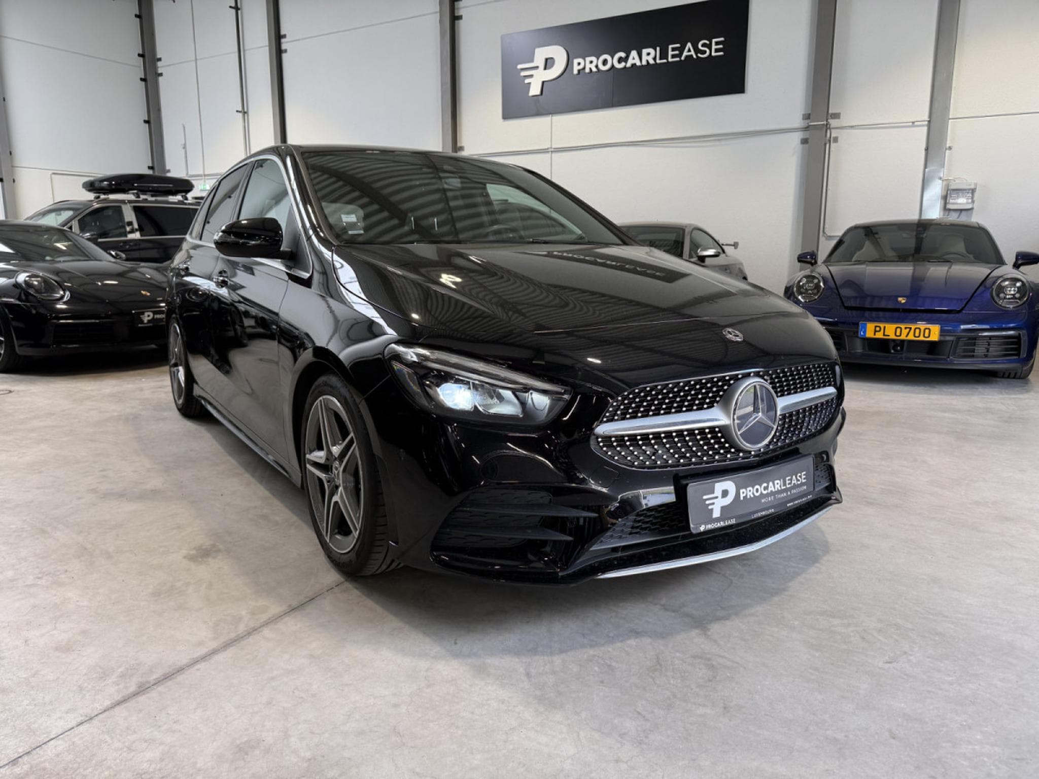 Mercedes B 180 AMG LINE/ GARANTIE 12 MOIS/ ACHAT-VENTE-REPRISE (2019) - Photo 3
