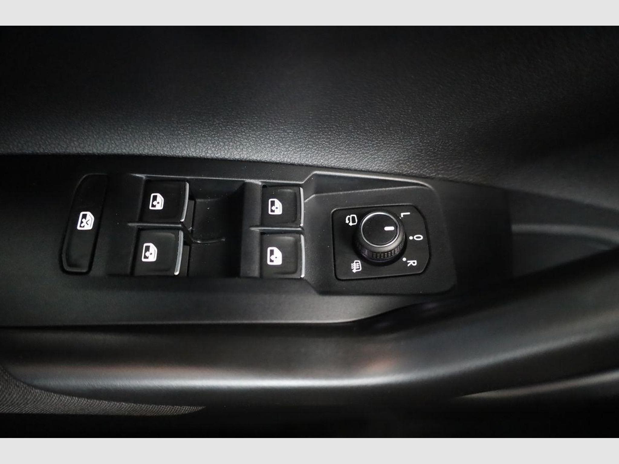 VW Taigo R-Line (2026) - Foto 7