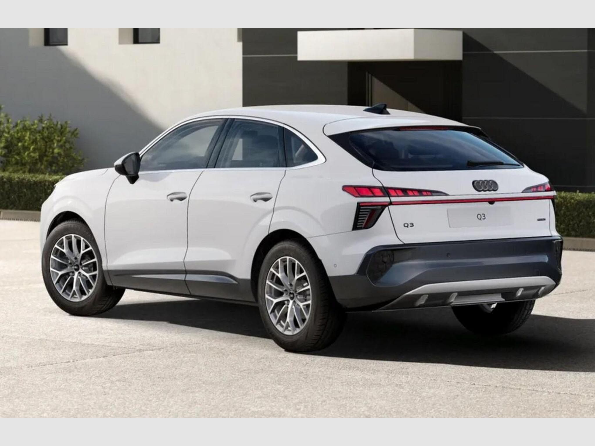 Audi Q3 Sportback Intense (2026) - Foto 3