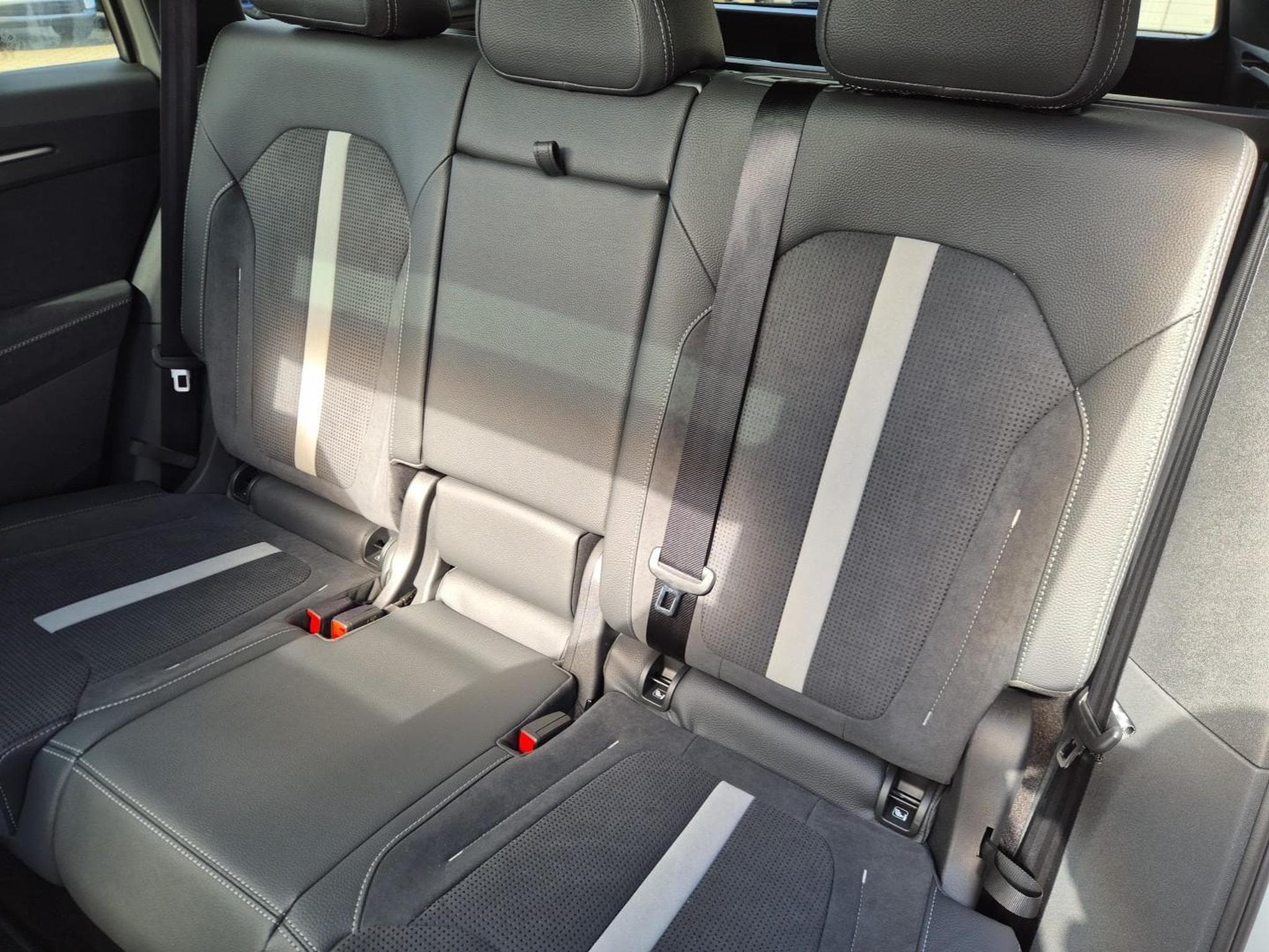 Skoda Kodiaq Sportline 1.5 TSI (2026) - Foto 15