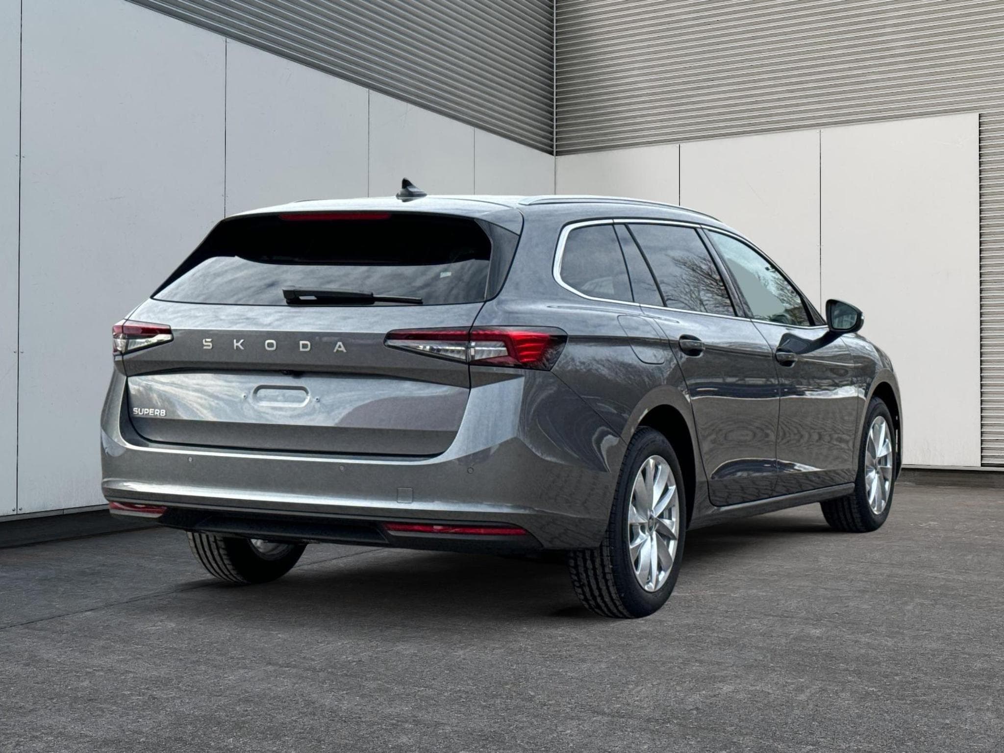Skoda Superb Selection (2026) - Foto 3