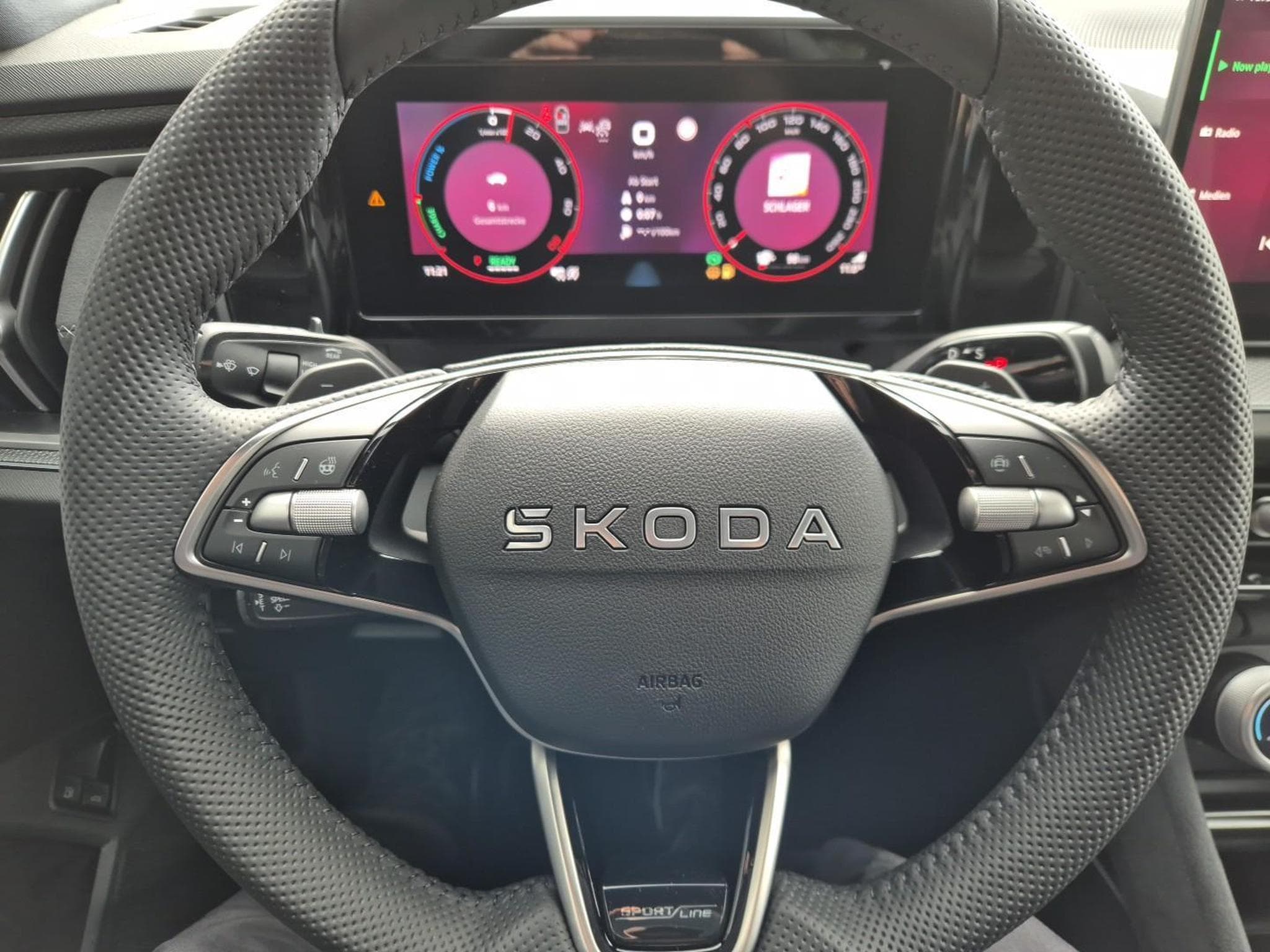 Skoda Kodiaq Sportline 1.5 TSI (2026) - Foto 20