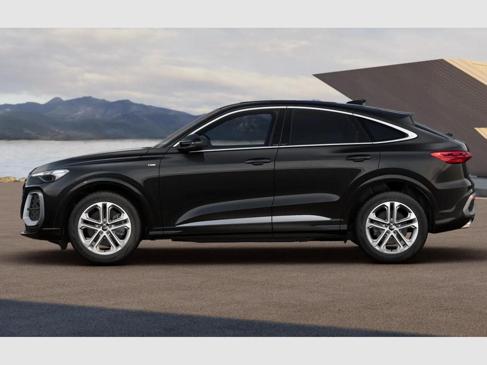 Audi Q5 Sportback S line (2026) - Foto 2