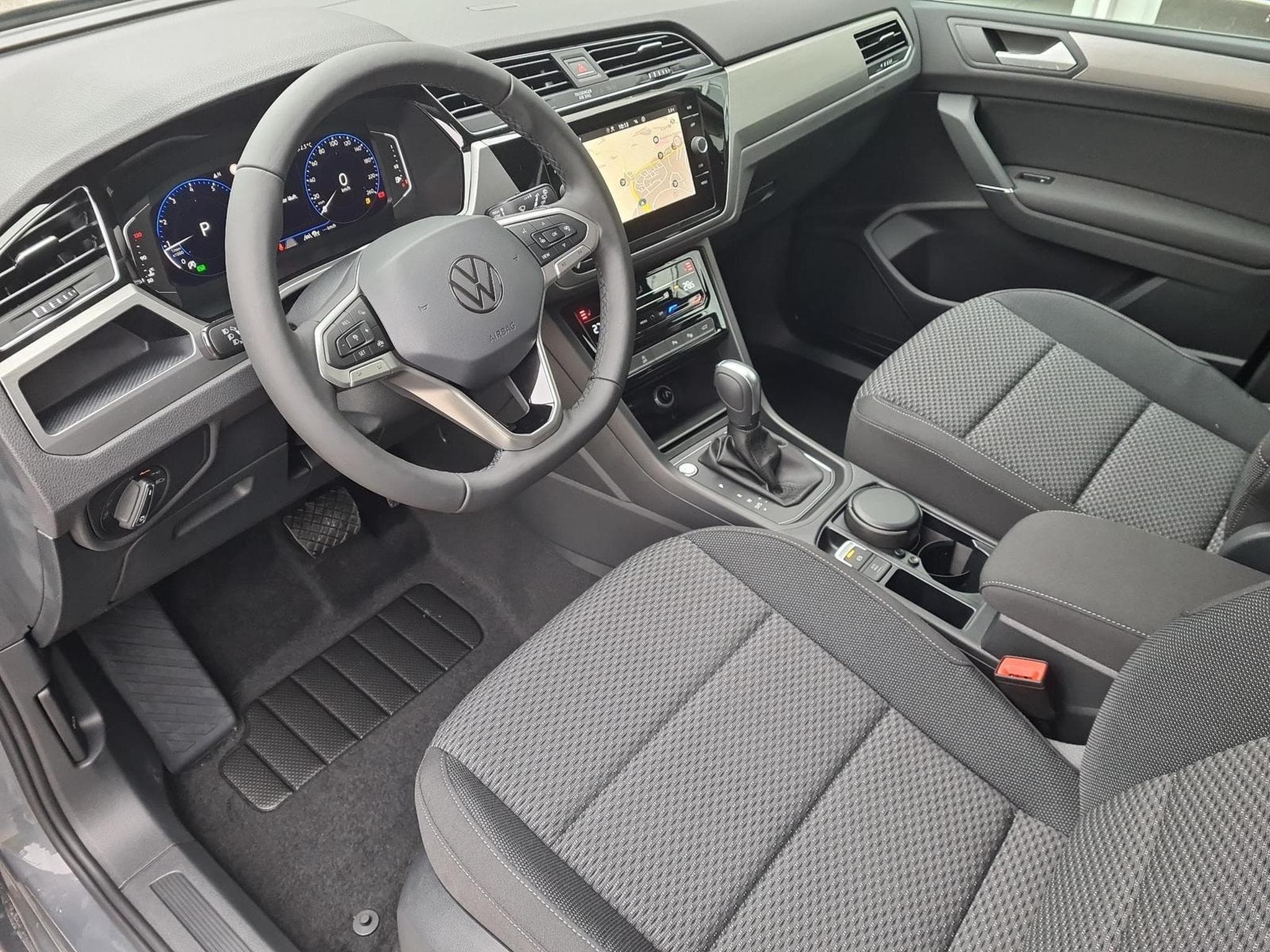 VW Touran Comfortline BMT/Start-Stopp (2026) - Foto 11
