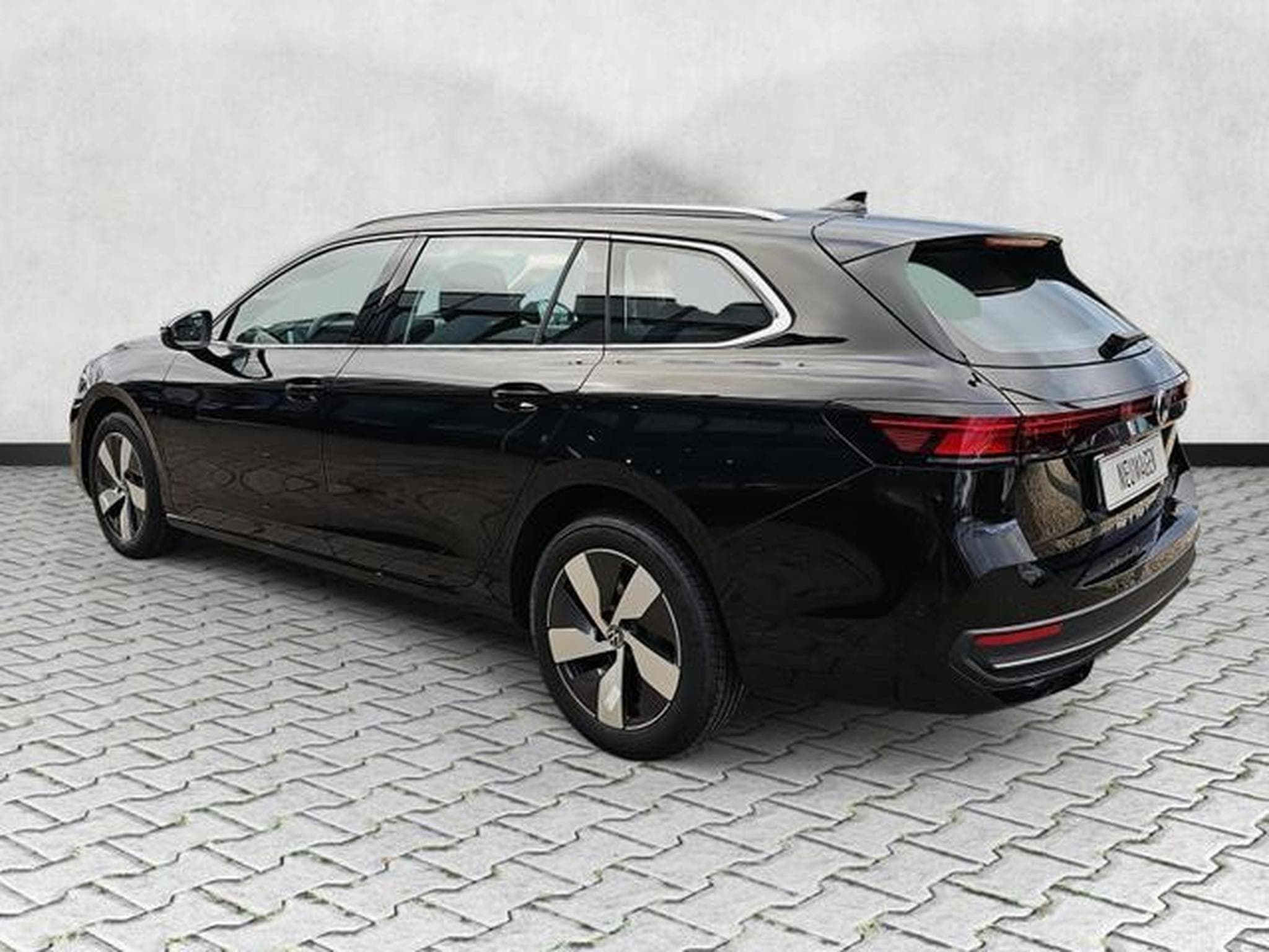 VW Passat Variant 2.0 TDI 110 kW Business (2026) - Foto 5