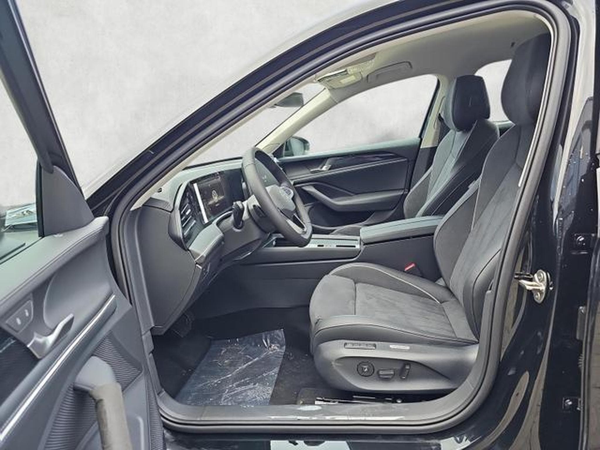 VW Passat Variant 2.0 TDI 110 kW Business (2026) - Foto 9