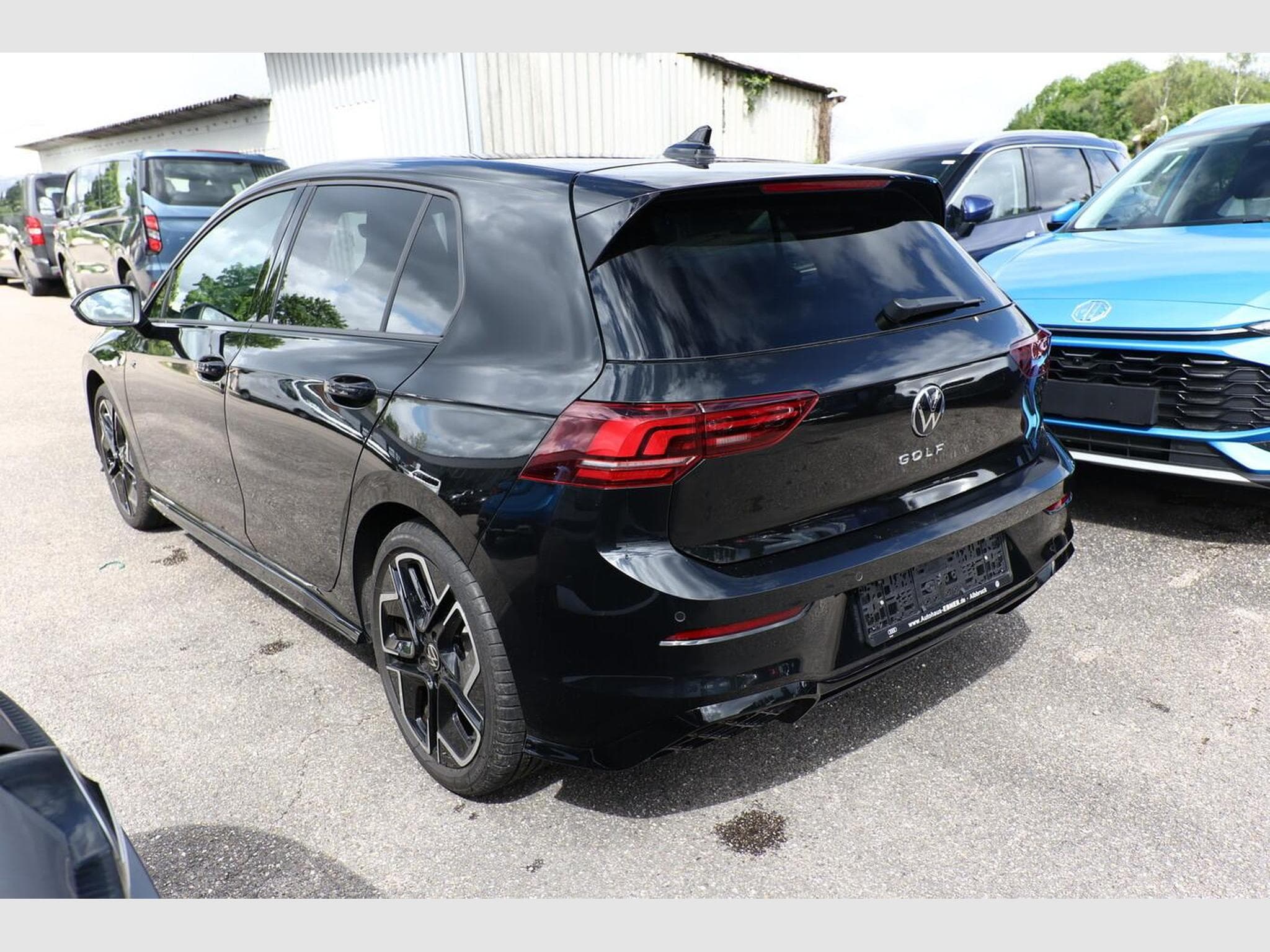 VW Golf R-Line (2024) - Photo 4