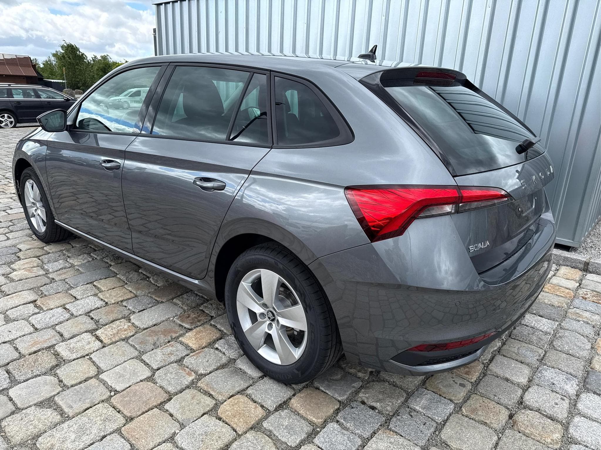 Skoda Scala Extra 1,5 TSI (2026) - Photo 4