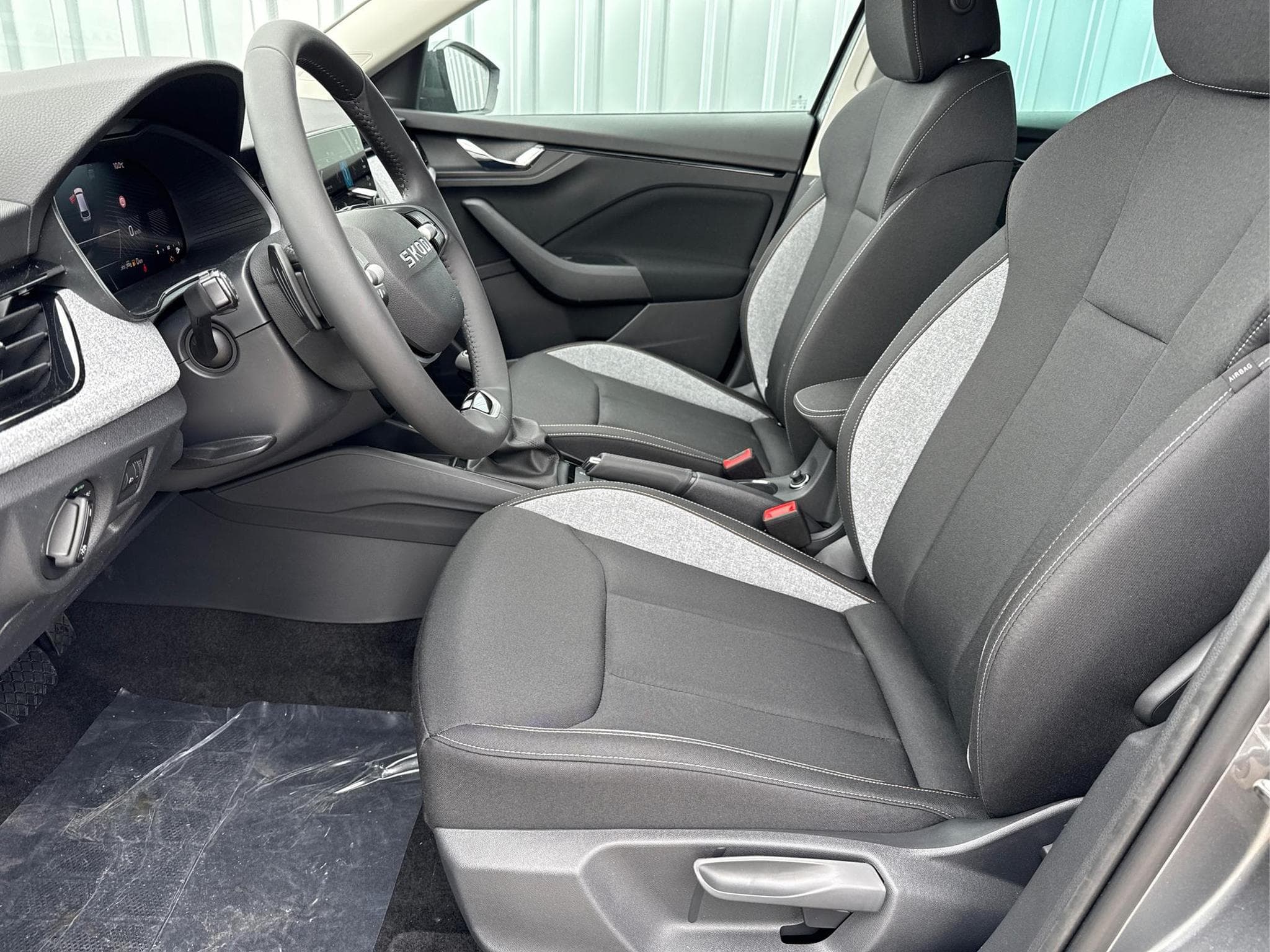 Skoda Scala Extra 1,5 TSI (2026) - Photo 8